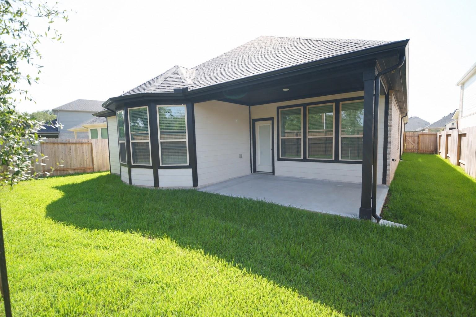 18110 Velaris Way Property Photo 20