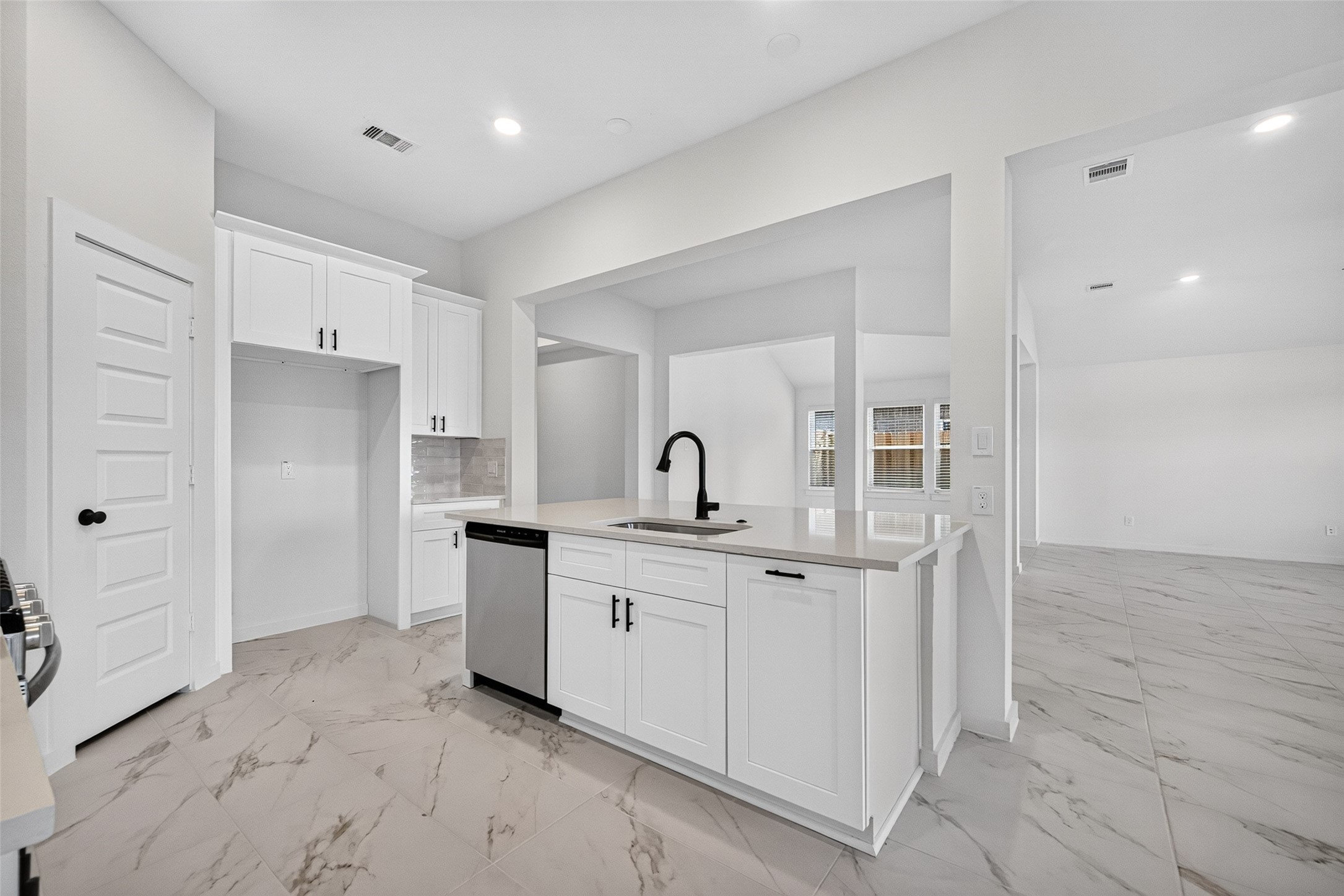 3507 Sago Palm Dr Property Photo 18