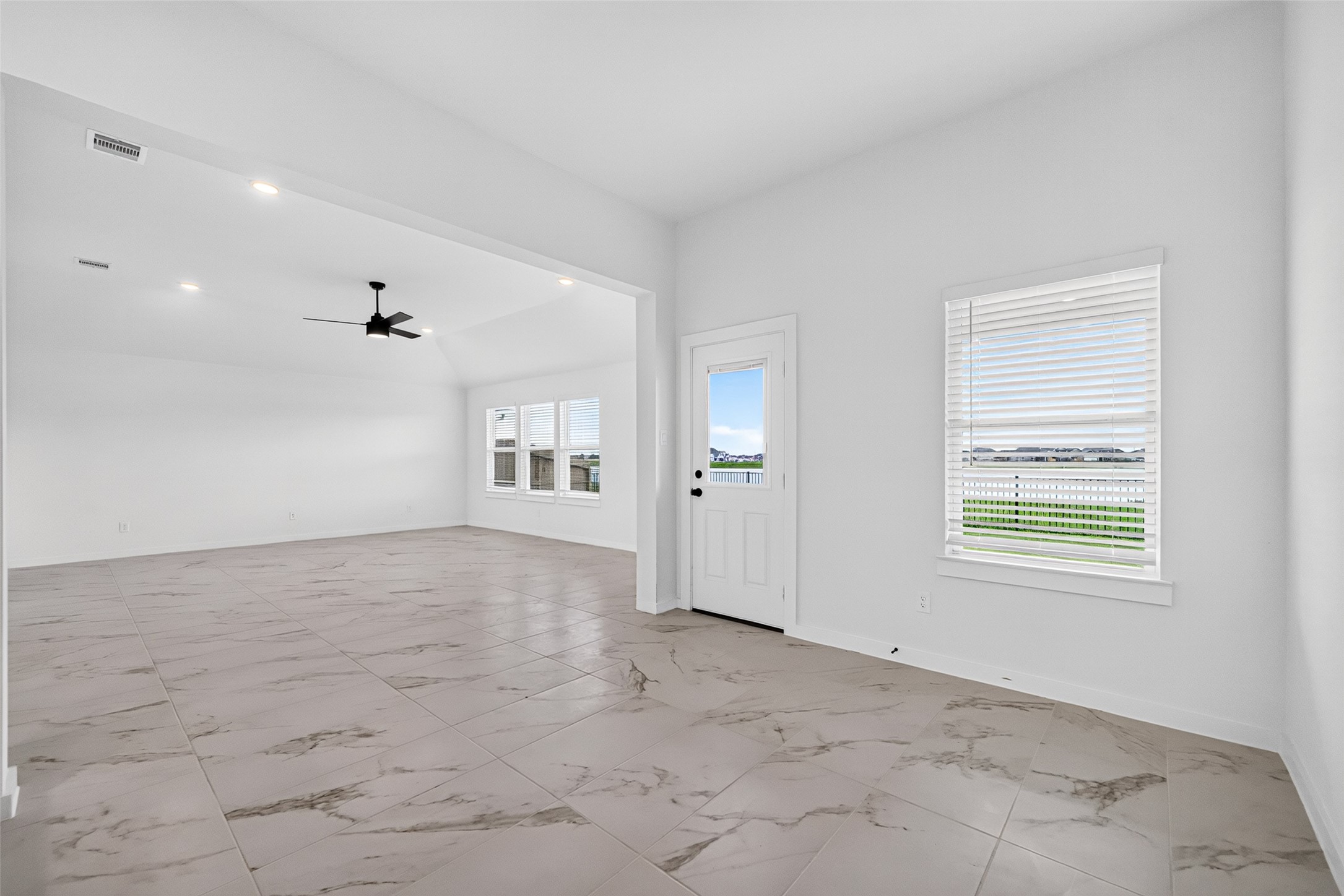 3507 Sago Palm Dr Property Photo 24