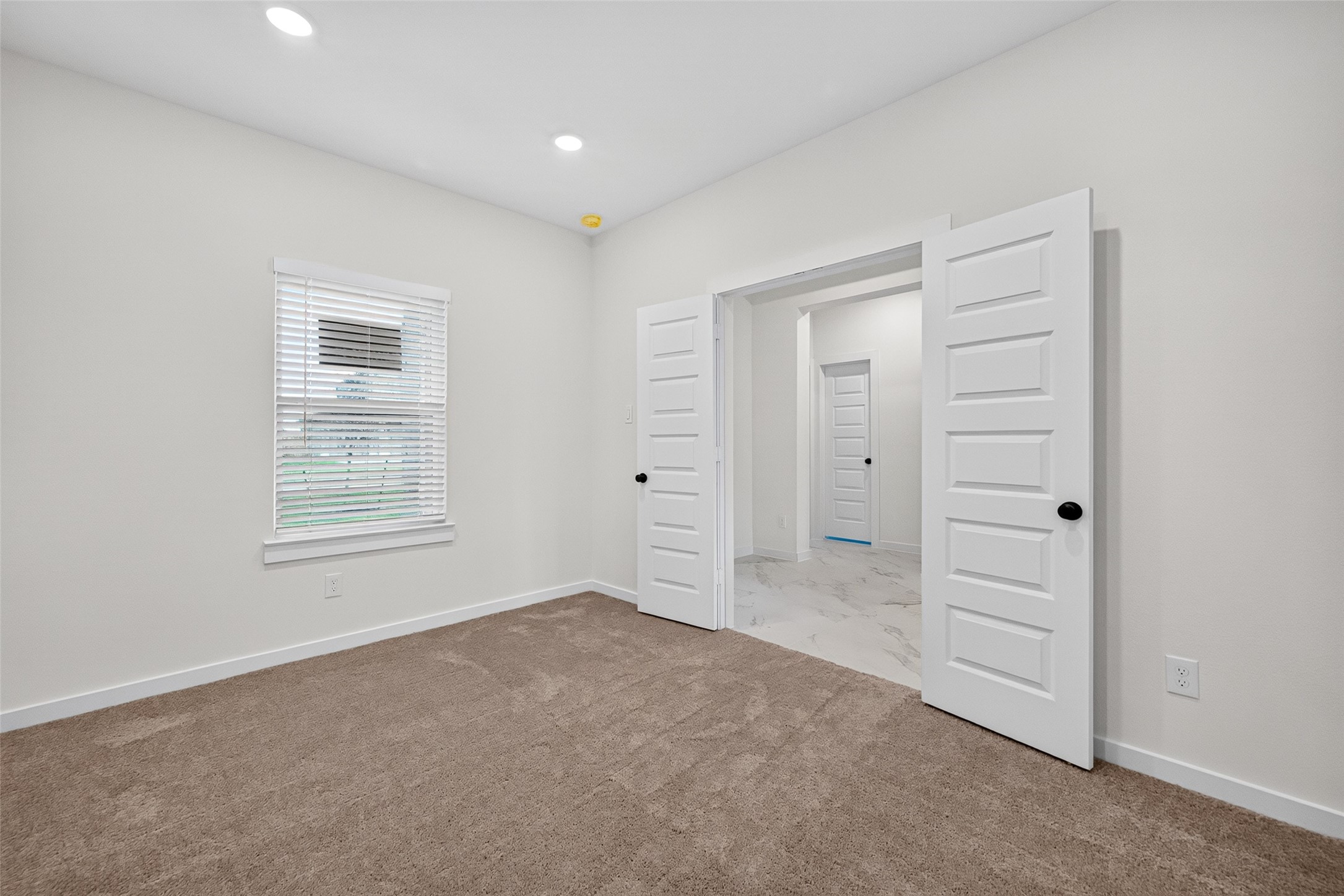 3507 Sago Palm Dr Property Photo 36