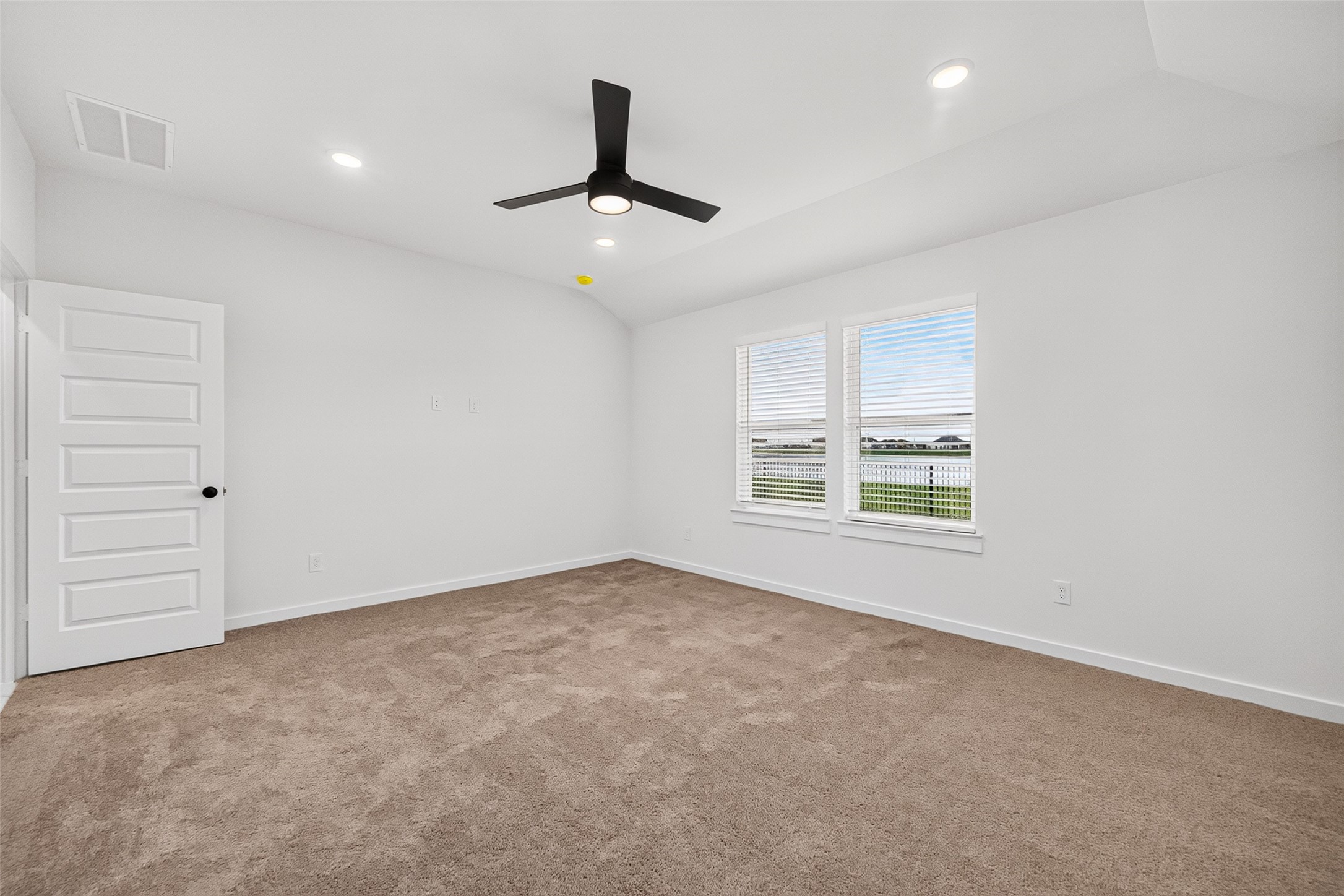 3507 Sago Palm Dr Property Photo 38