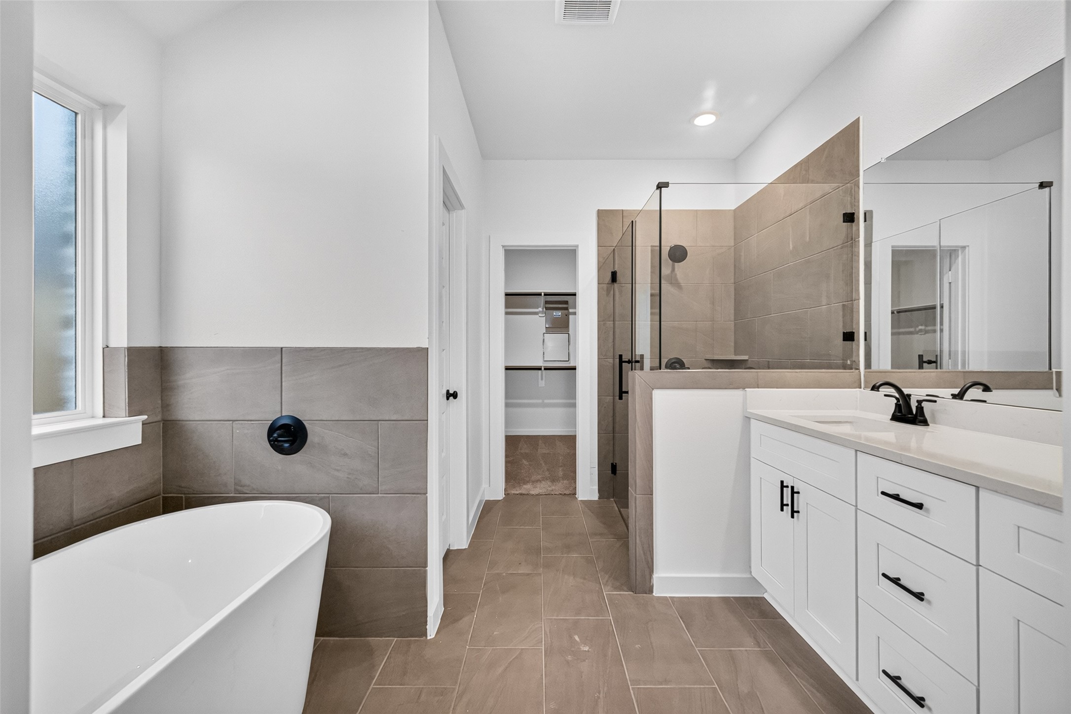 3507 Sago Palm Dr Property Photo 40
