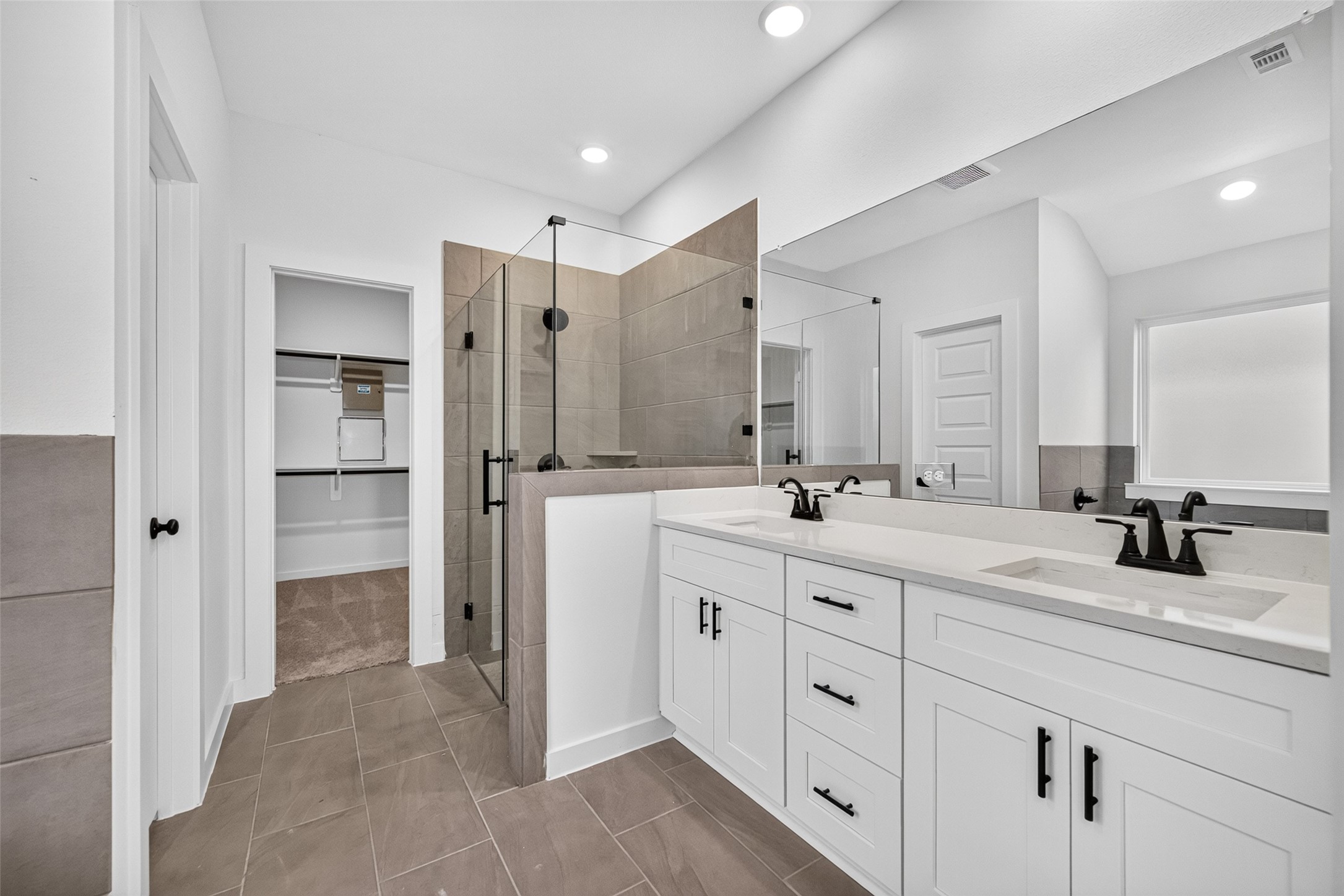 3507 Sago Palm Dr Property Photo 41