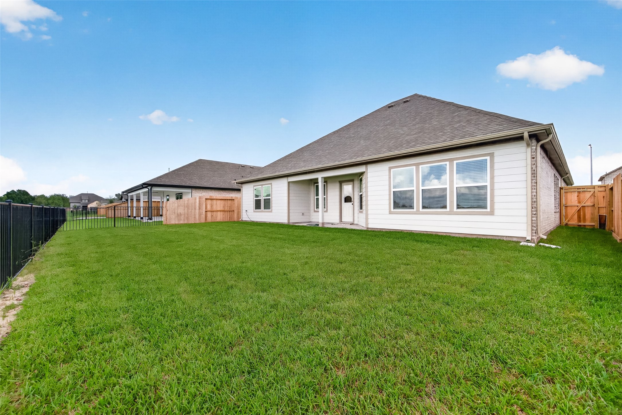 3507 Sago Palm Dr Property Photo 47