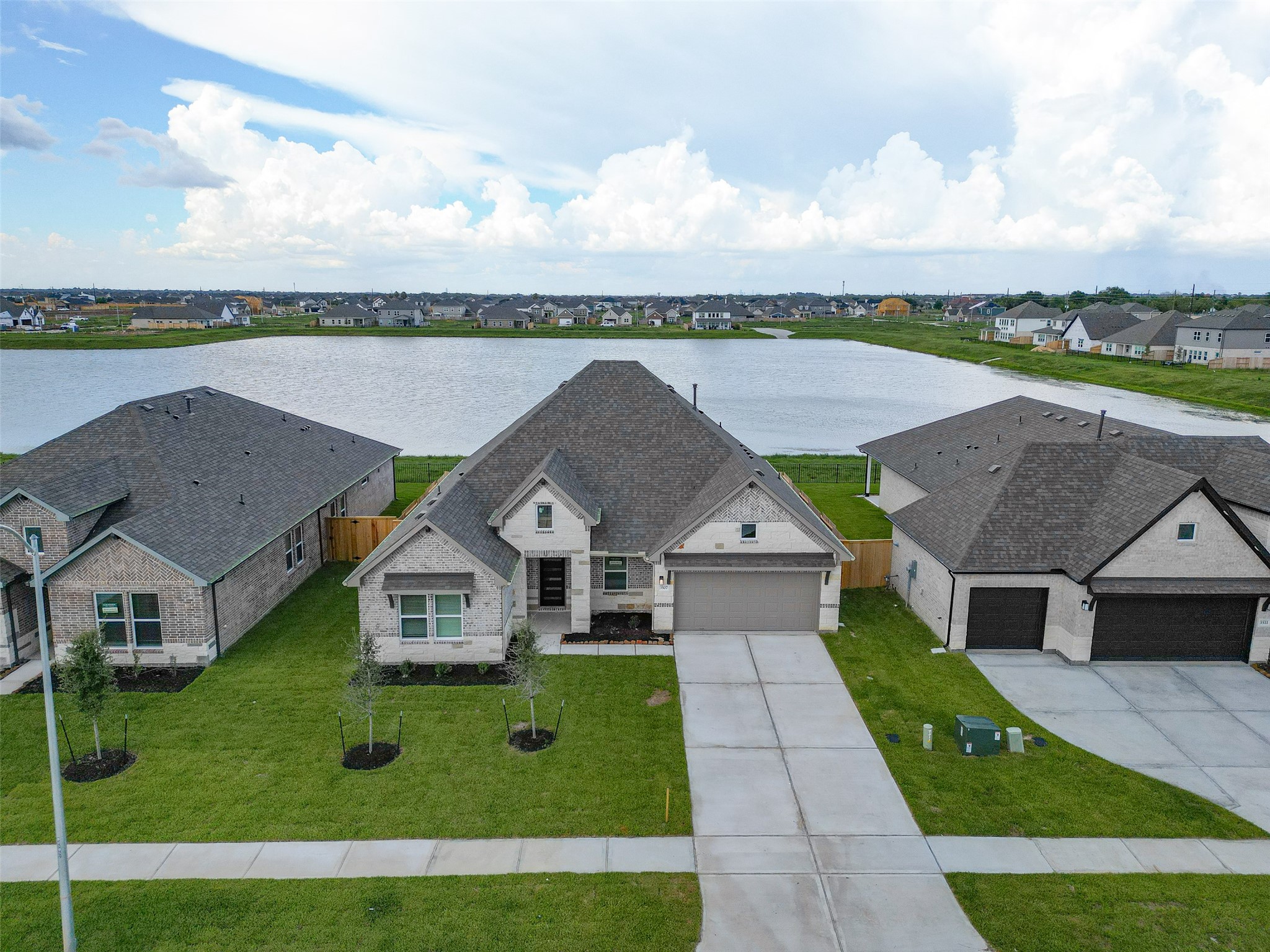 3507 Sago Palm Dr Property Photo 49