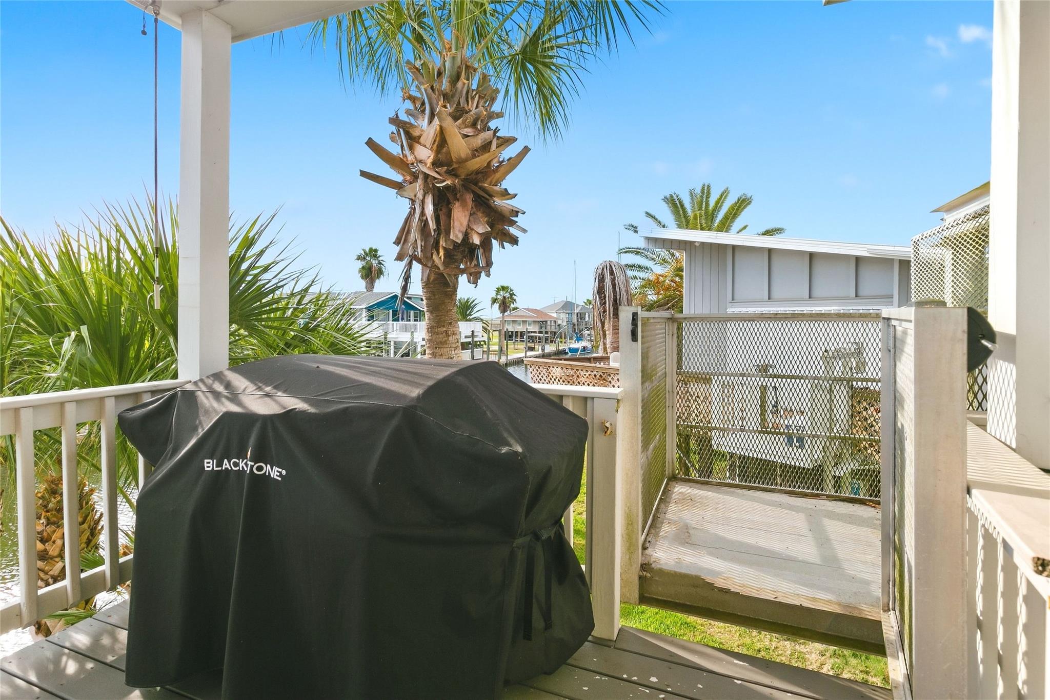 19 King Fish Lane Property Photo 8