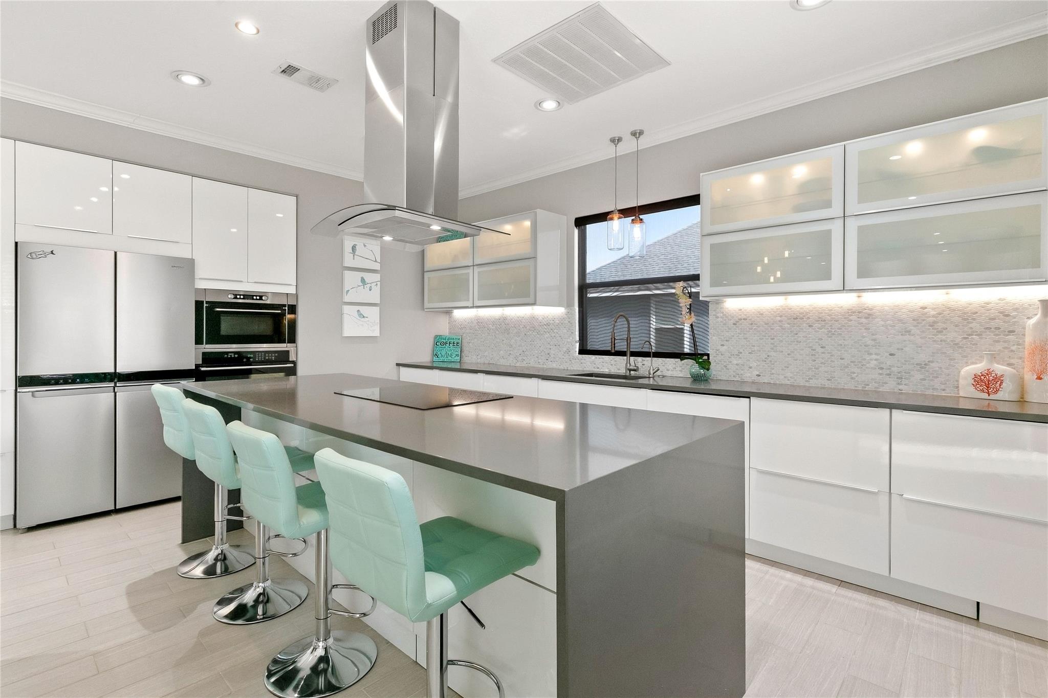 19 King Fish Lane Property Photo 12