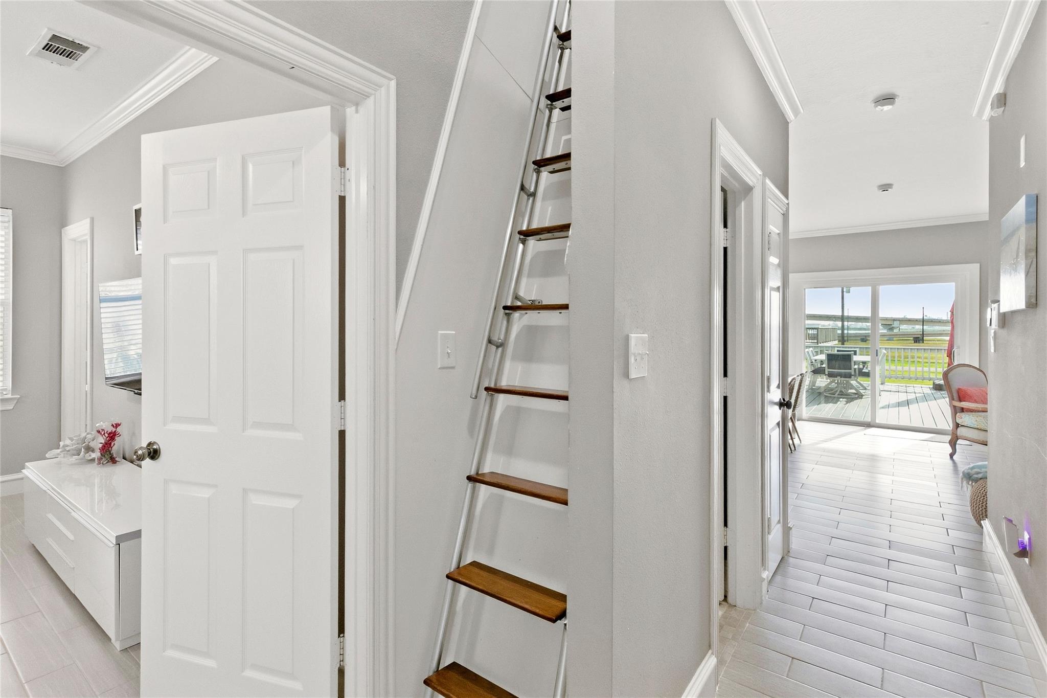19 King Fish Lane Property Photo 32