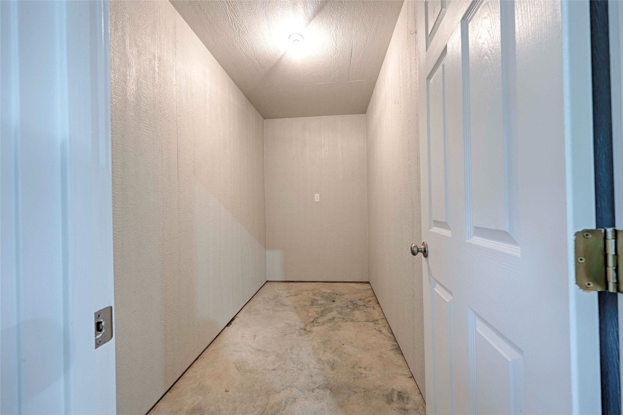 3545 E I 10 Frontage Road Property Photo 36