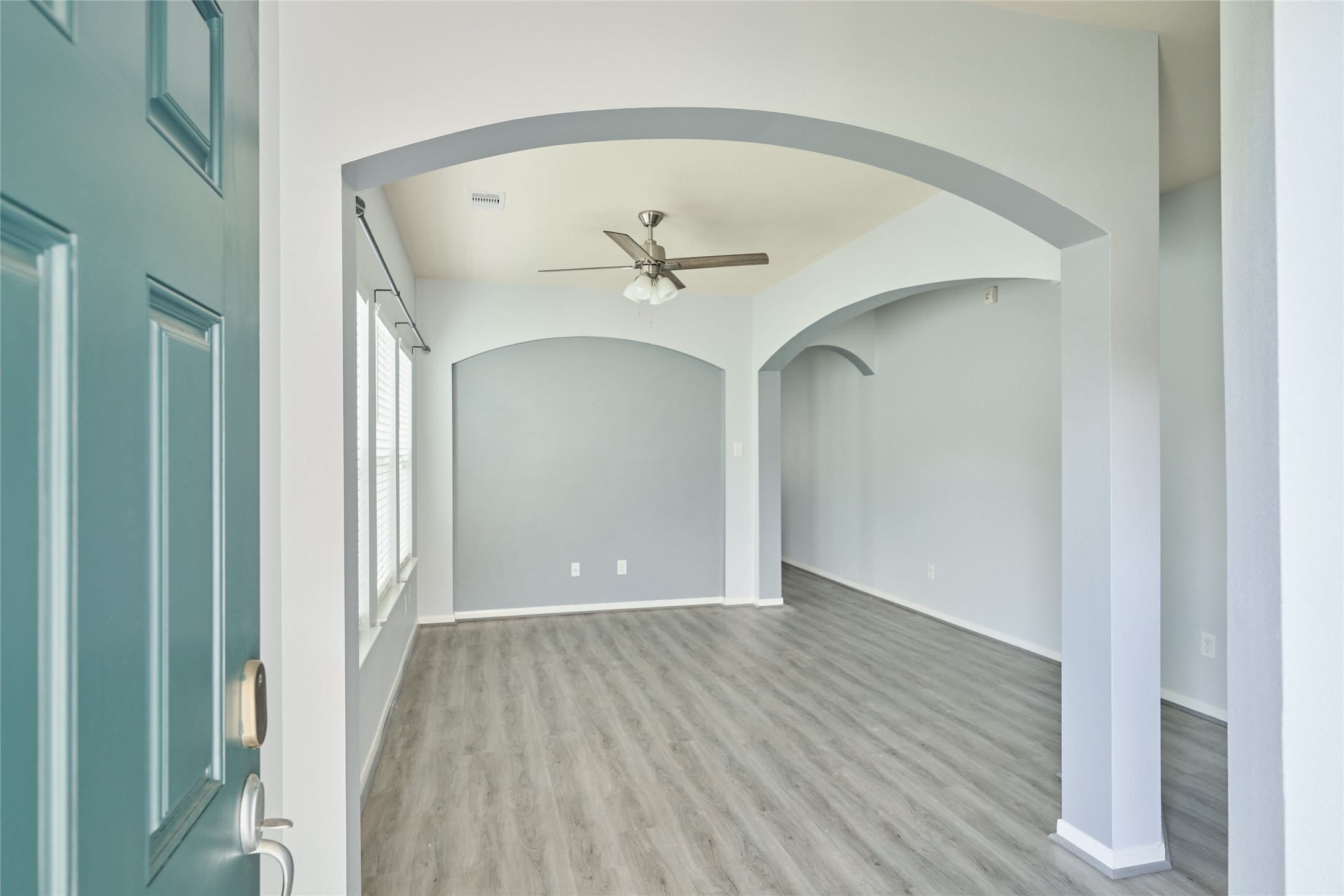 21718 Grassy Hill Lane Property Photo 4