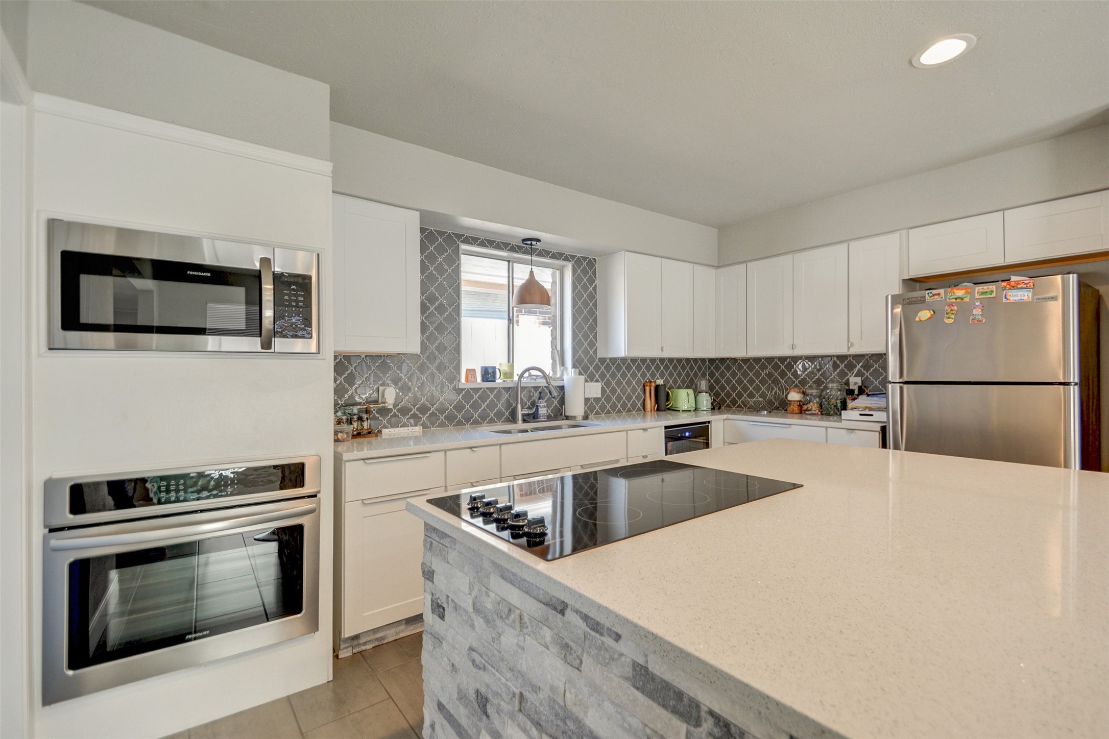 8115 Ivan Reid Drive Property Photo