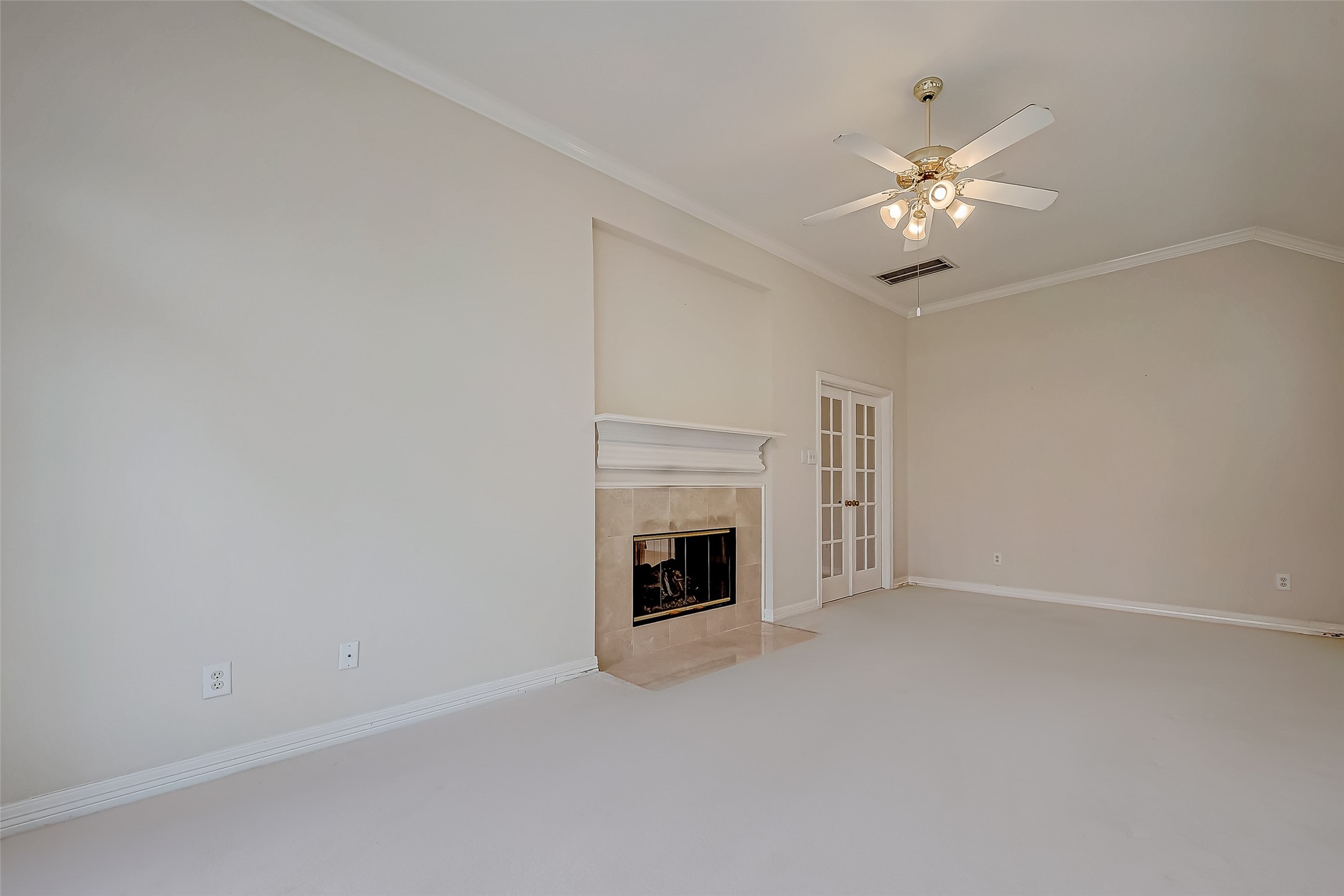 2031 Royal Downs Drive Property Photo 26