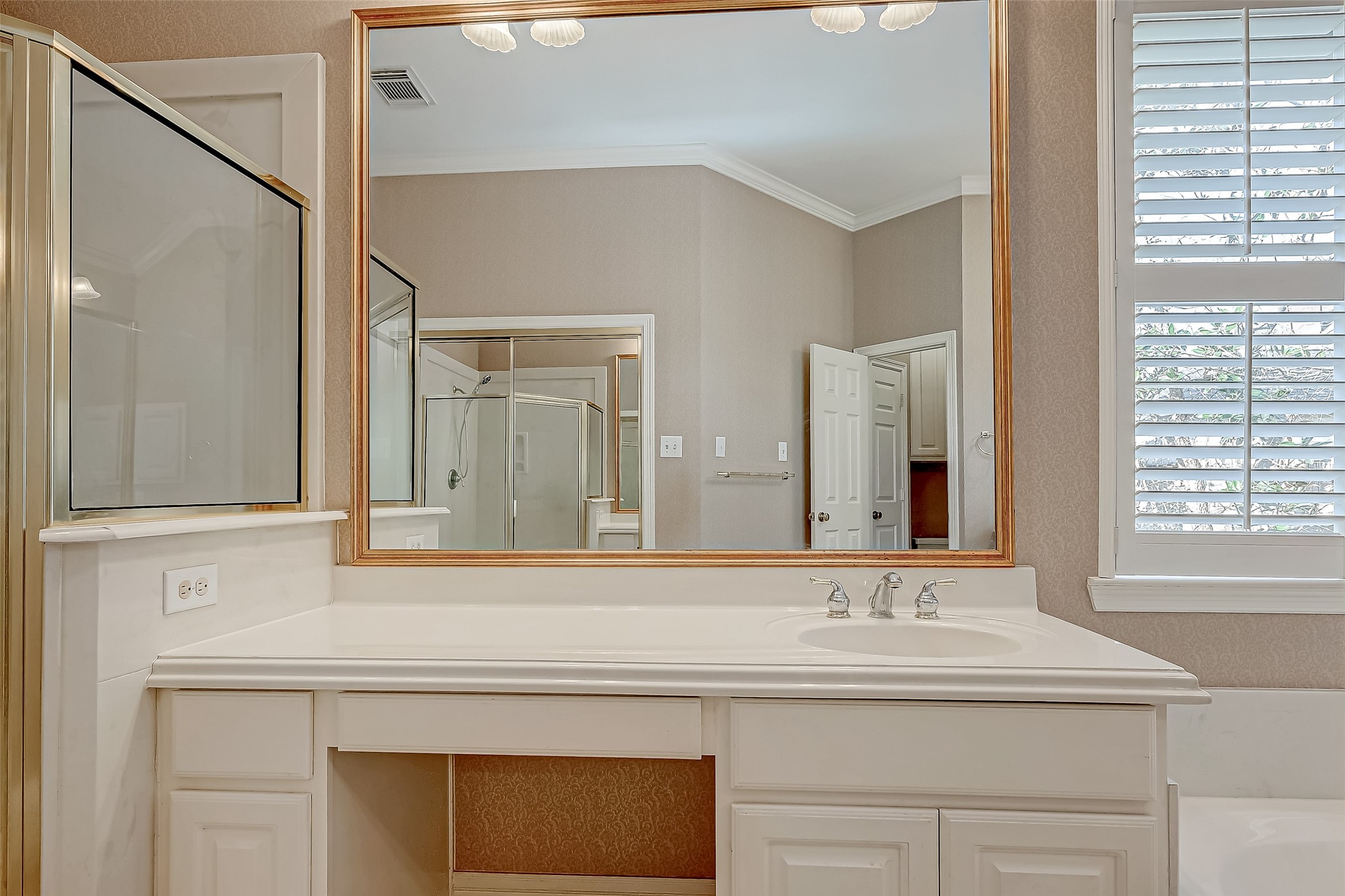 2031 Royal Downs Drive Property Photo 38