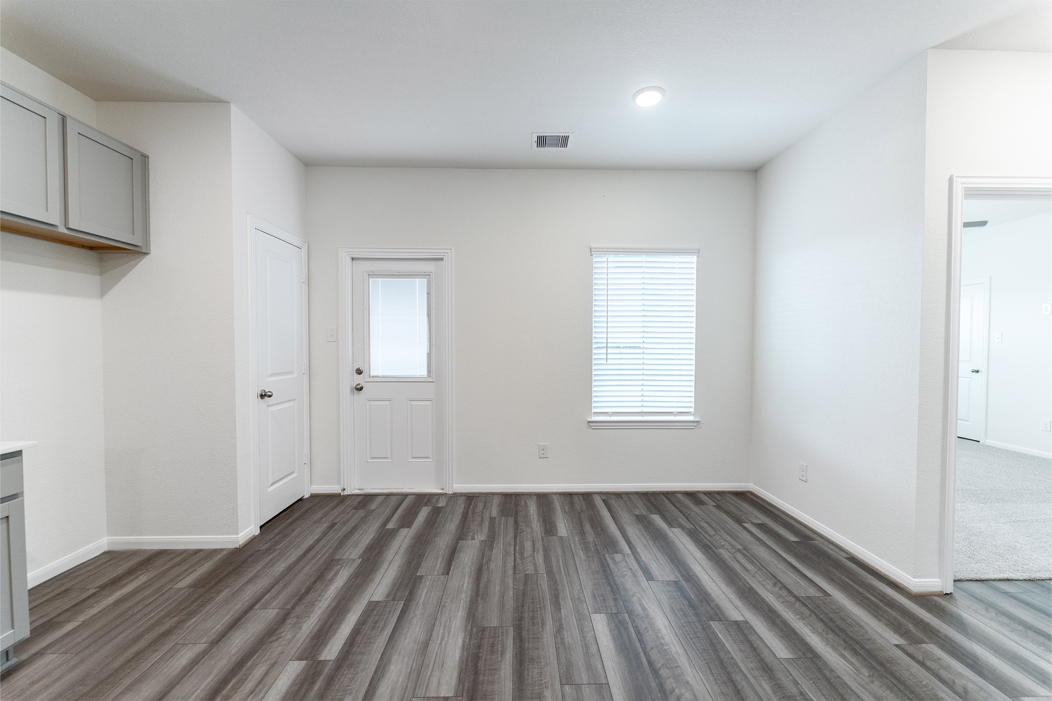 3527 Prairie Rose Trail Property Photo 6