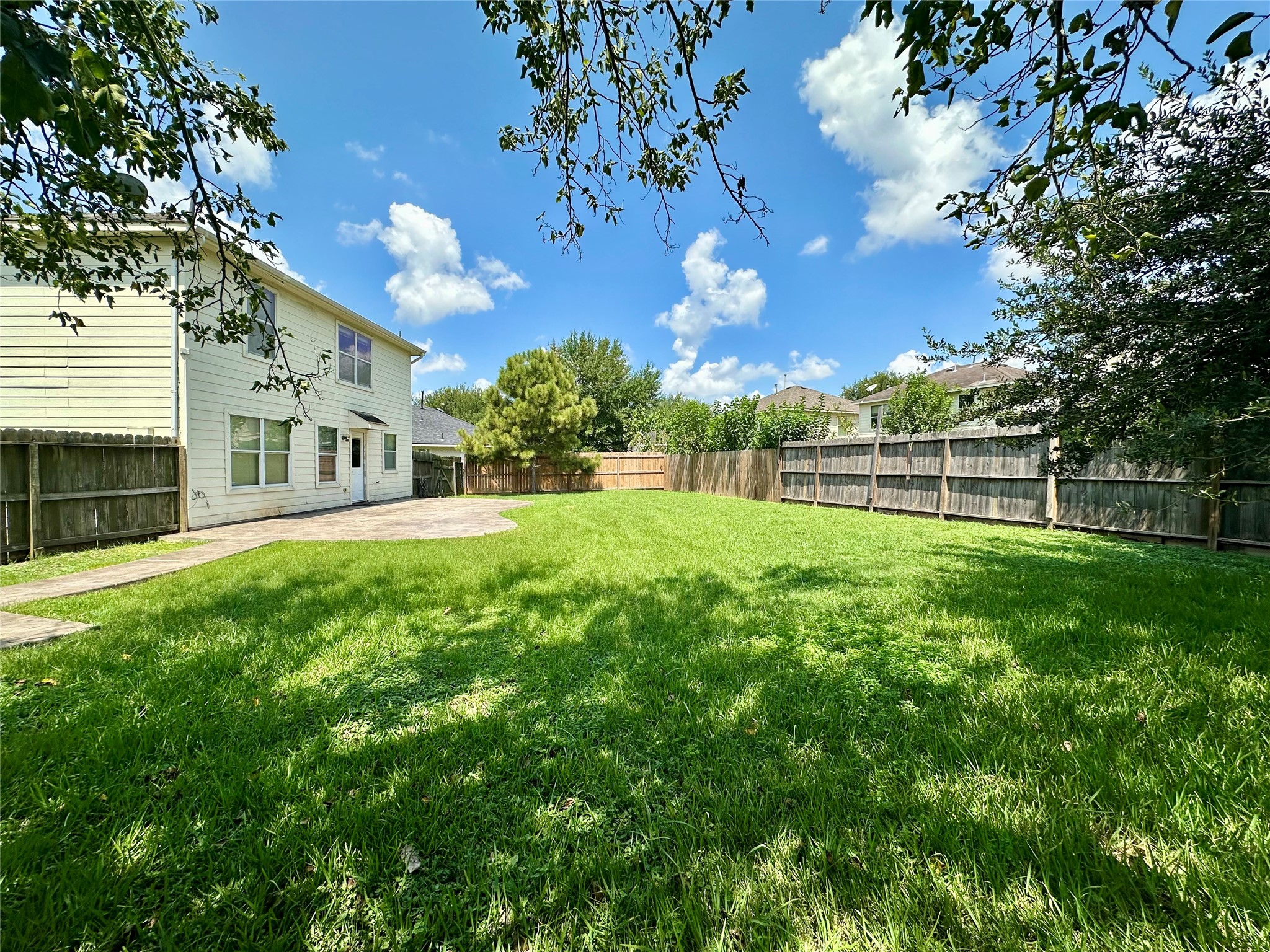 8607 Heather Bluff Court Property Photo 30