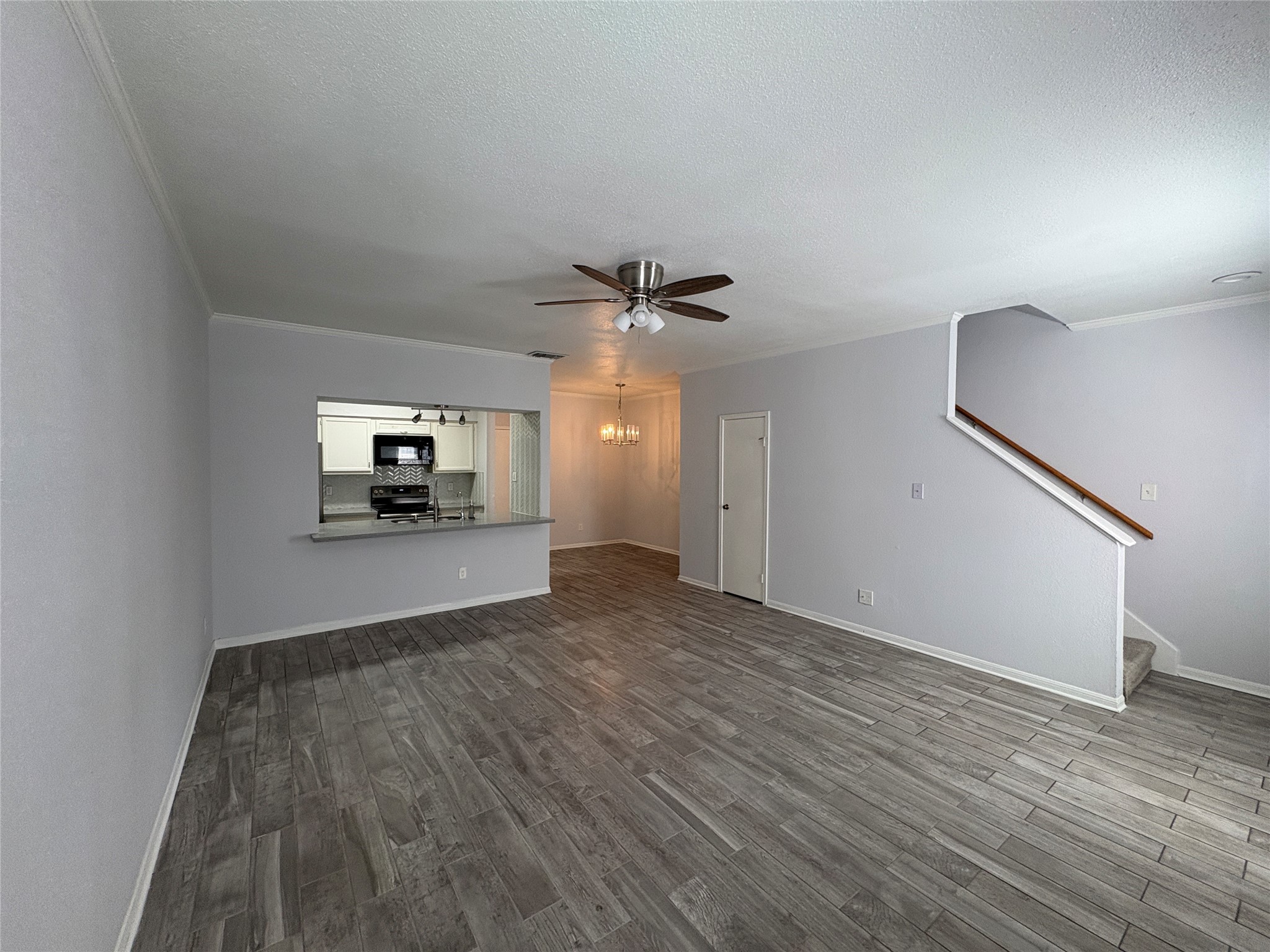 9850 Pagewood Lane 505 Property Photo 6