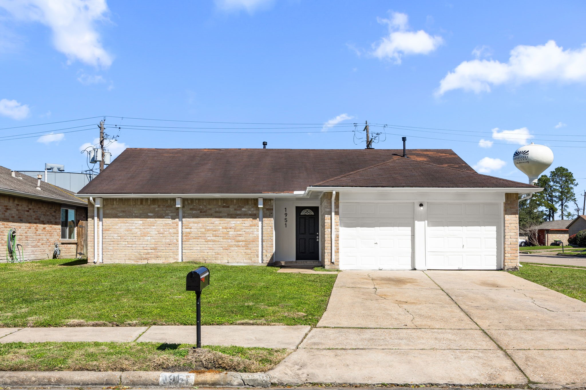 1951 Ripple Creek Drive Property Photo