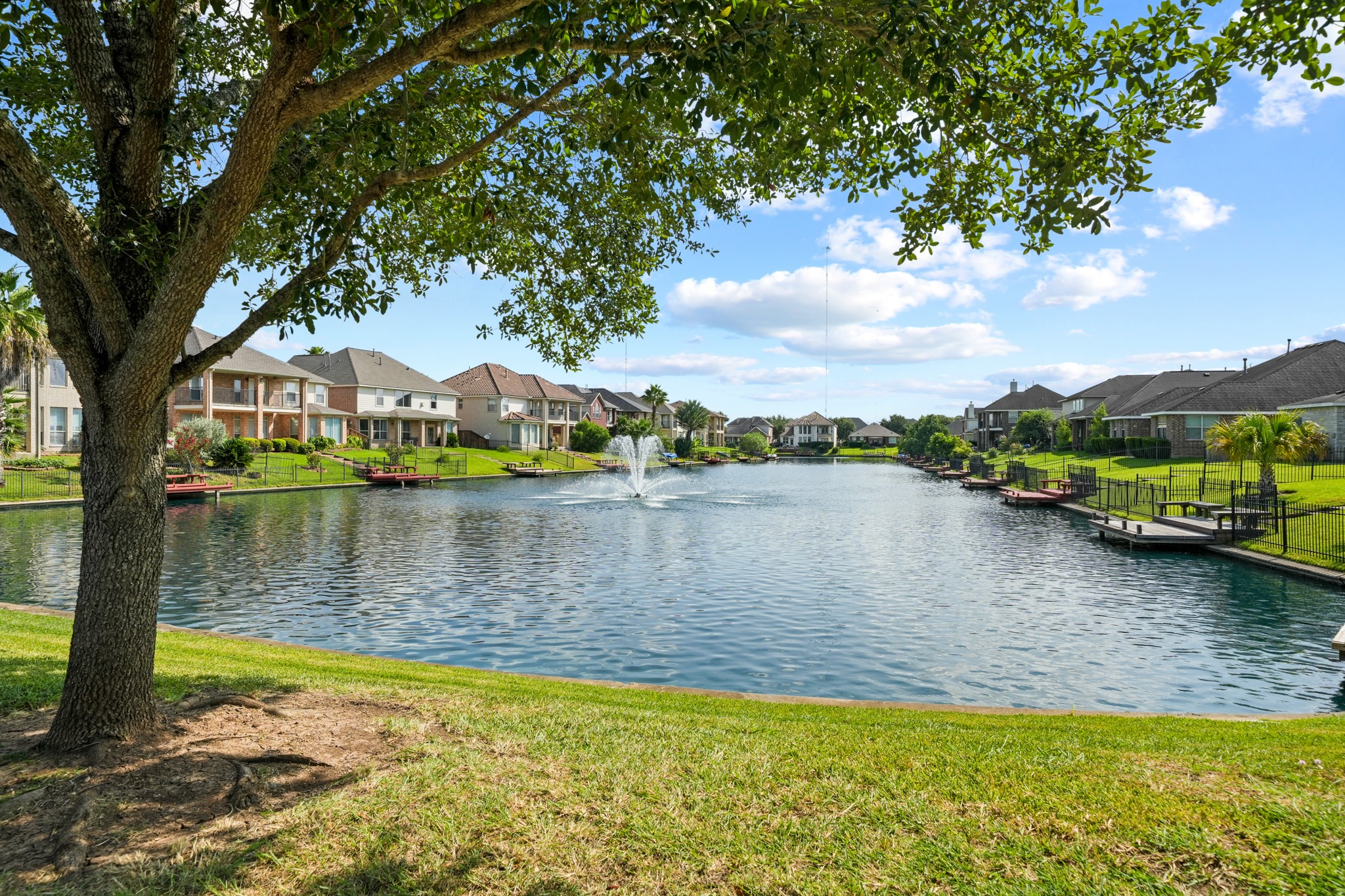 2222 Palm Harbour Drive Property Photo 4