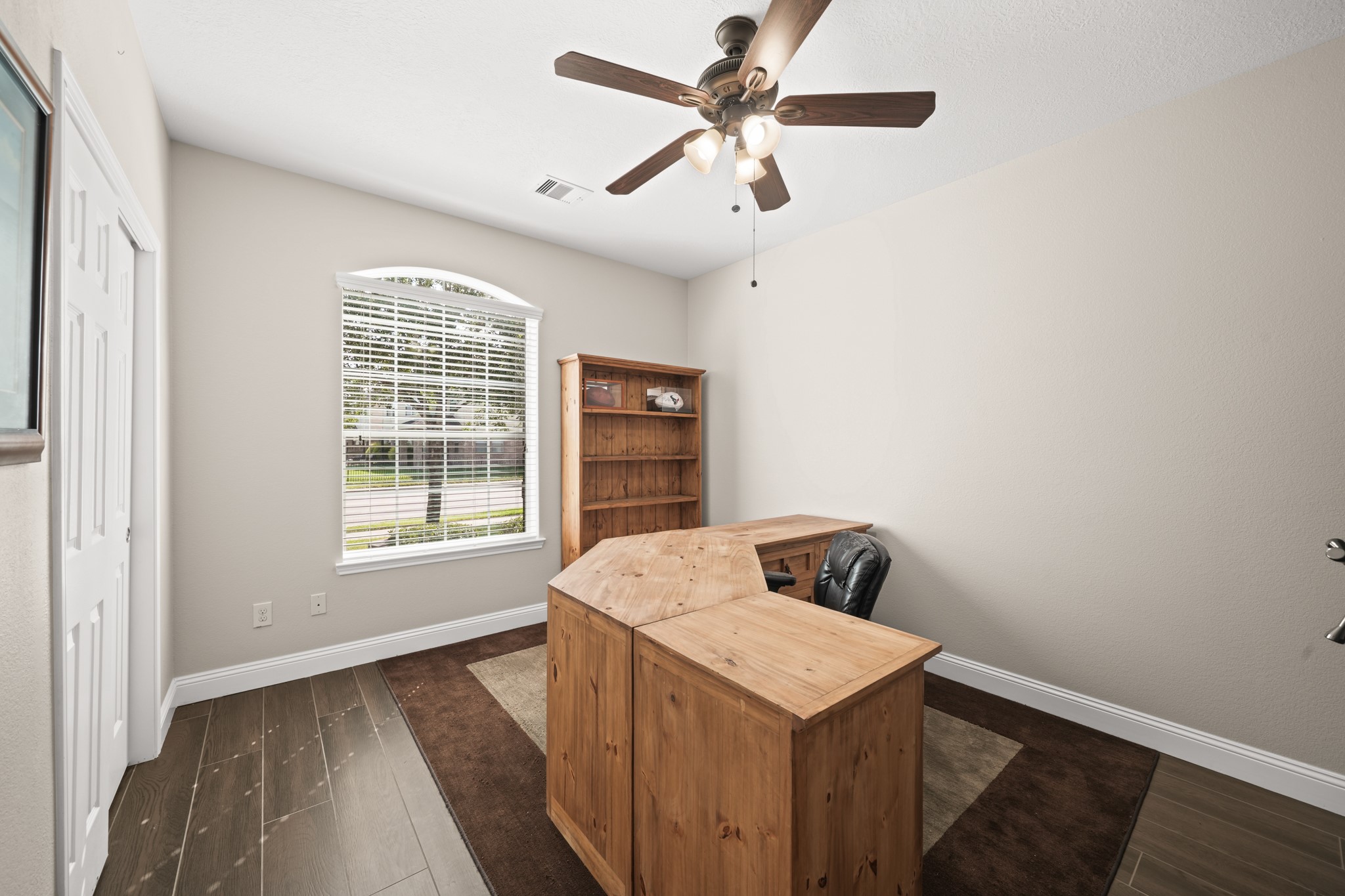2222 Palm Harbour Drive Property Photo 11