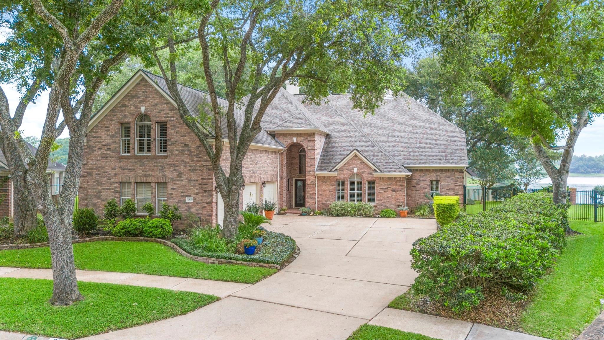 39 Rippling Creek Drive, Sugar Land Tx 77479 Property Photo 1