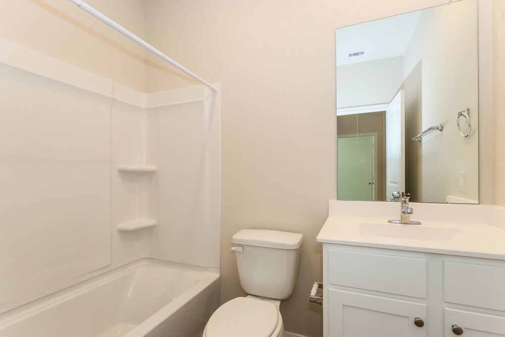 15643 Plum Brook Drive Property Photo 15