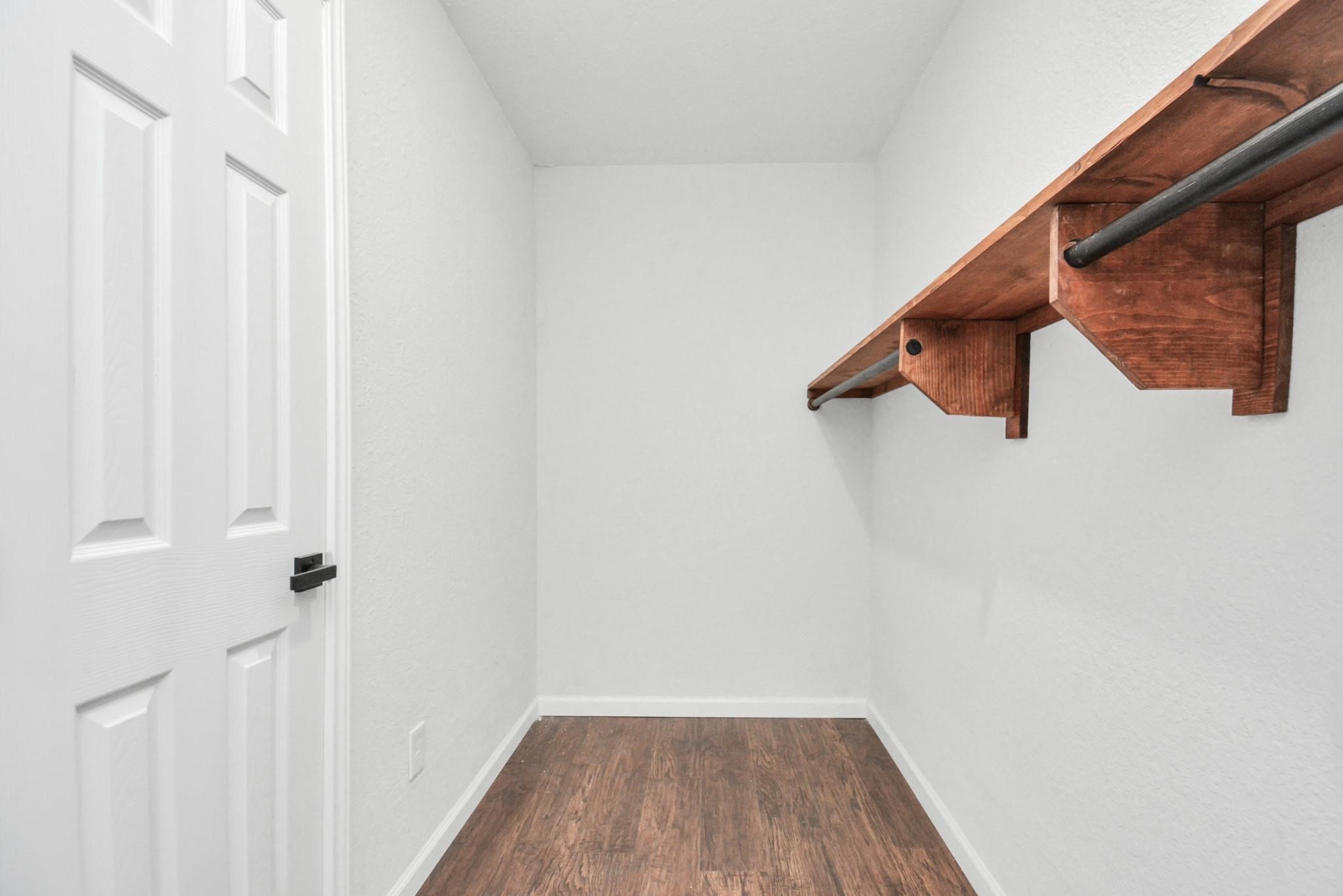 262 1/2 De Boll Street Property Photo 11