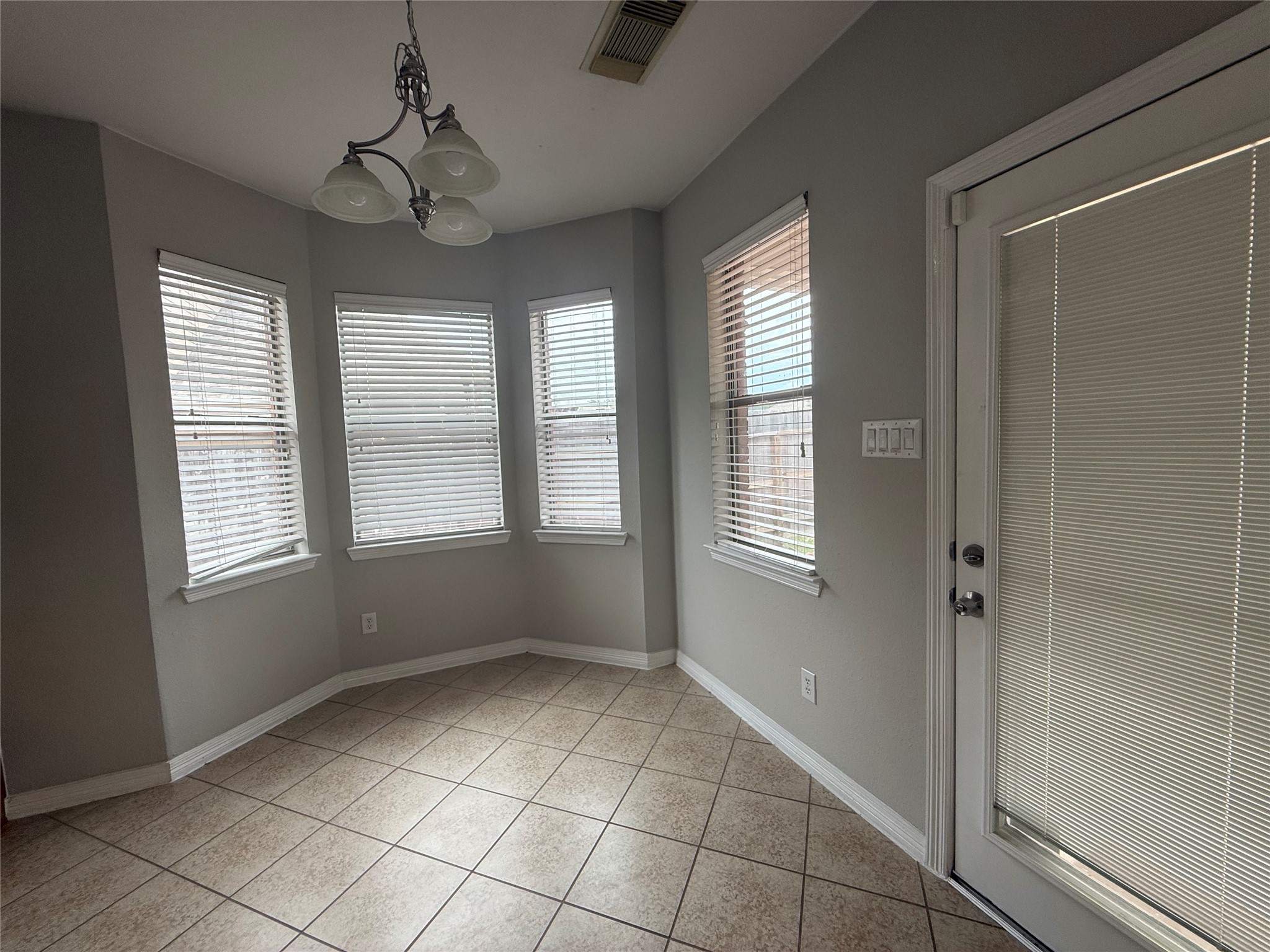 5523 Baby Blue Lane Lane Property Photo 5