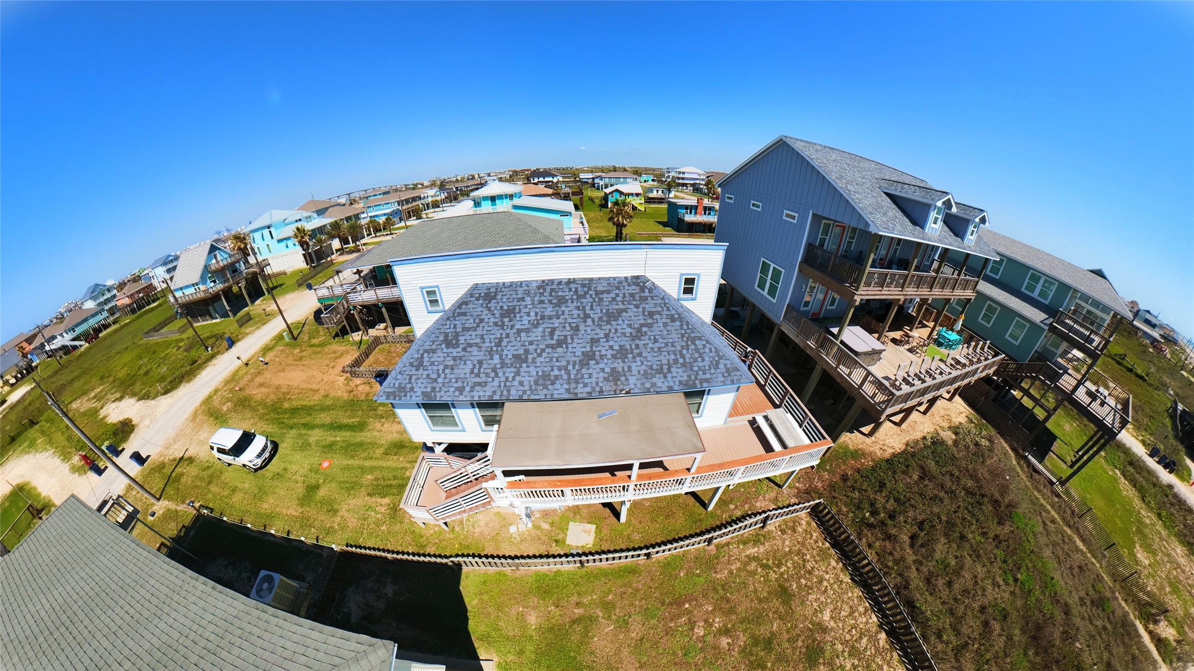 114 Sand Dune Court Property Photo 3