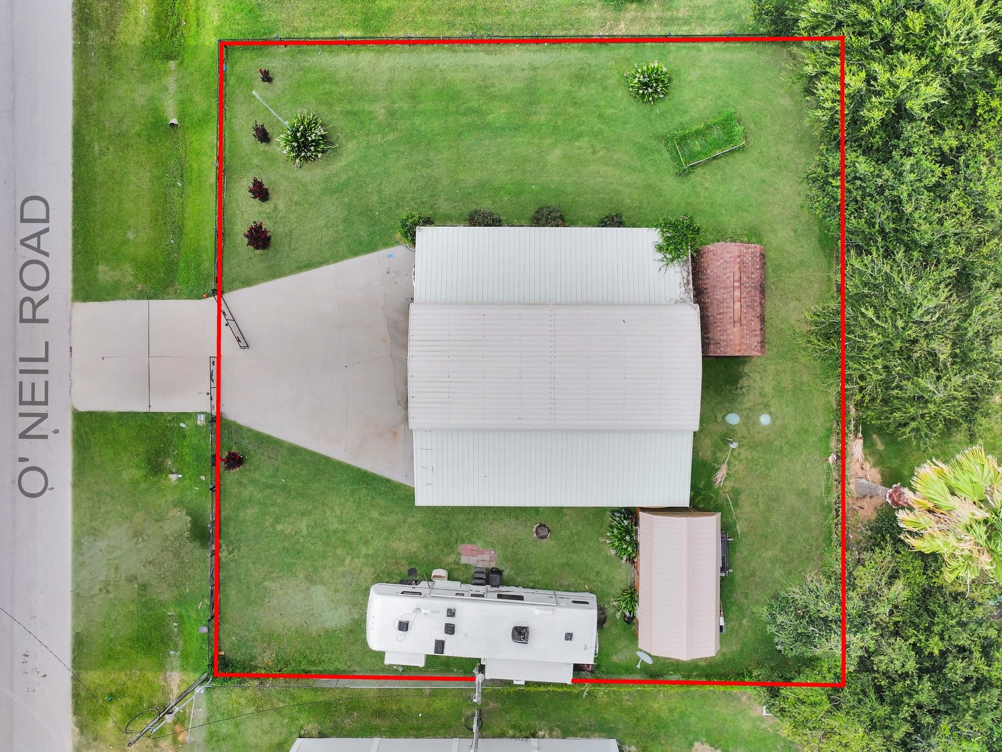 1046 Oneil Road Property Photo 2