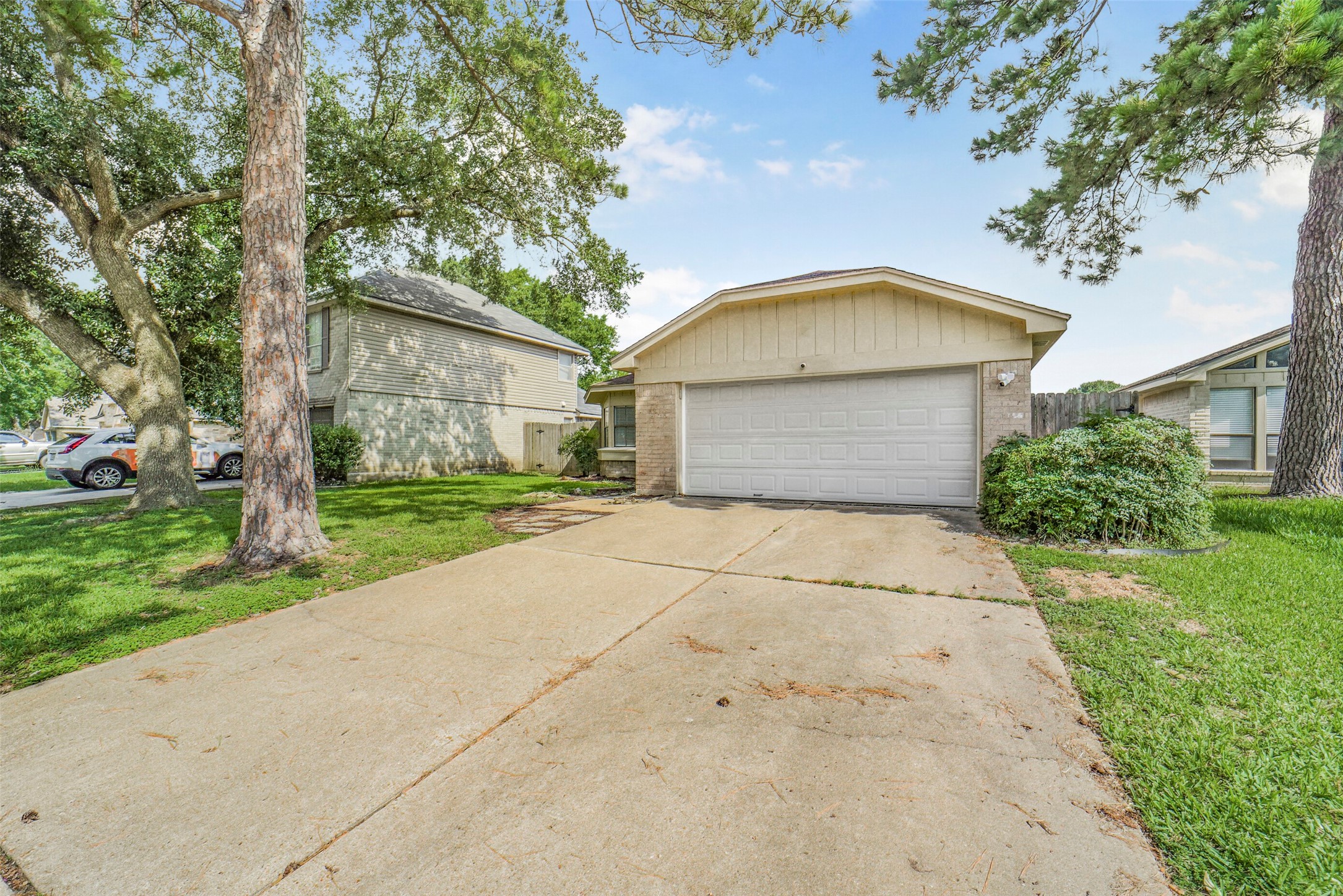 10546 Waving Fields Drive Property Photo 2