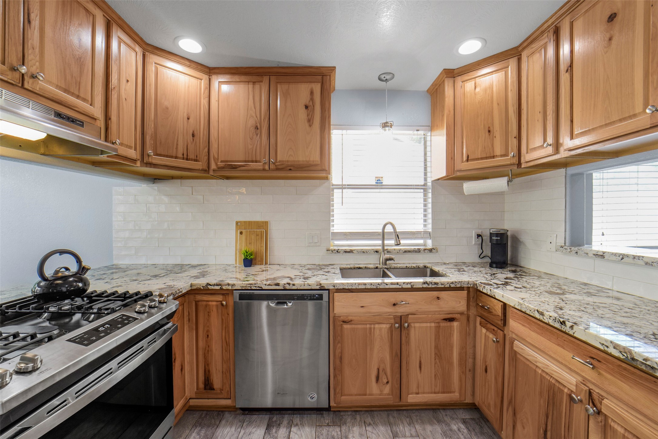10546 Waving Fields Drive Property Photo 14