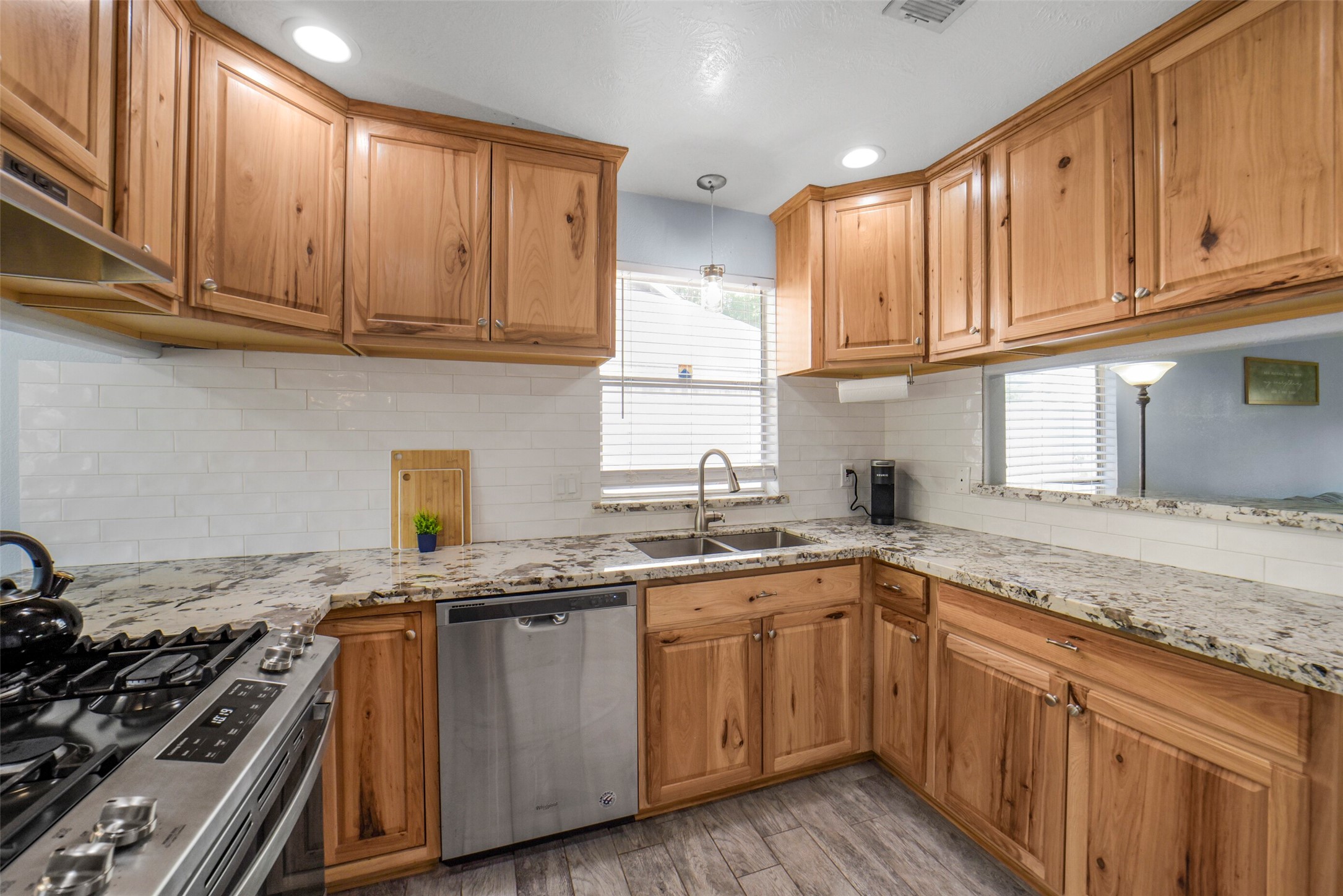 10546 Waving Fields Drive Property Photo 15