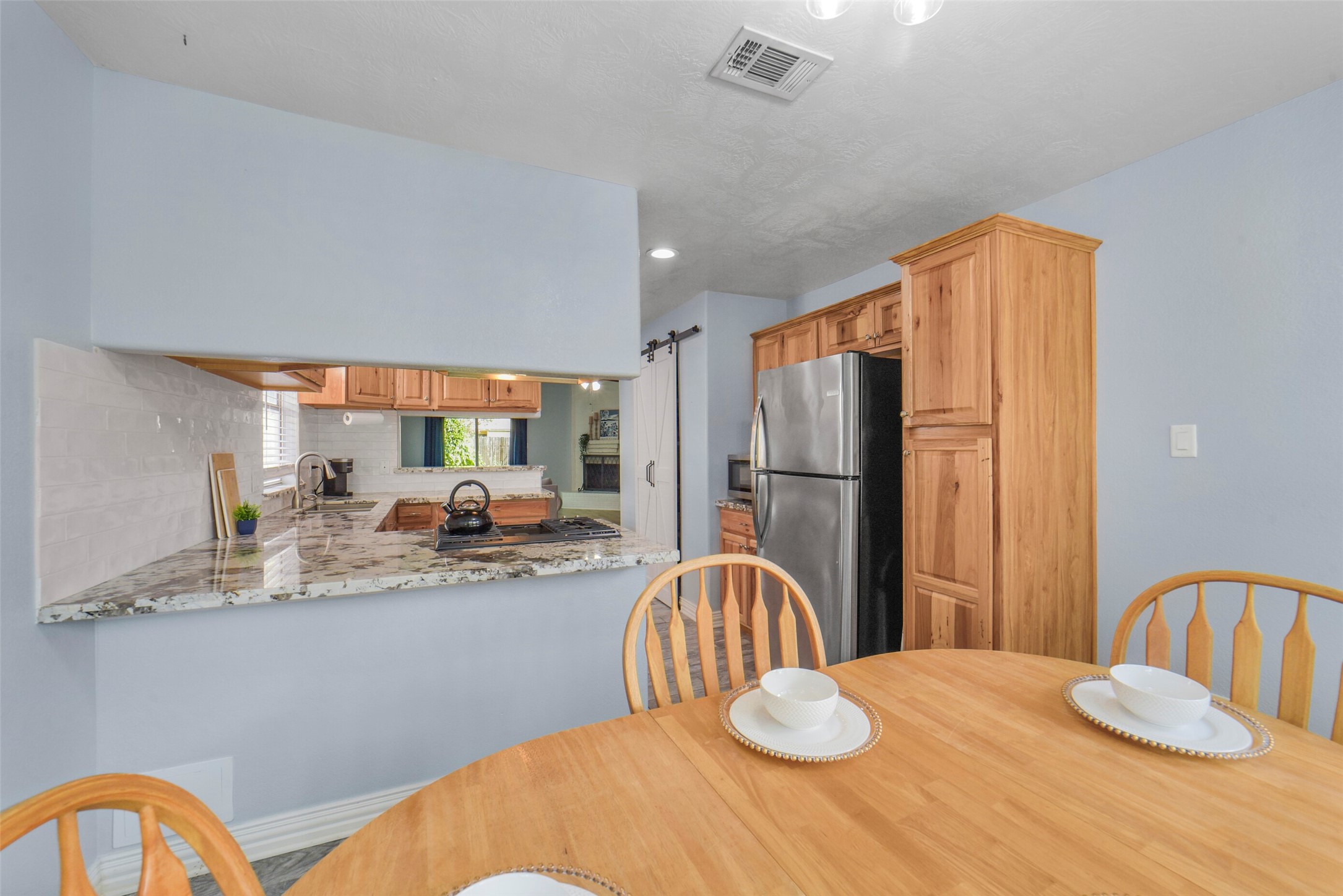 10546 Waving Fields Drive Property Photo 22