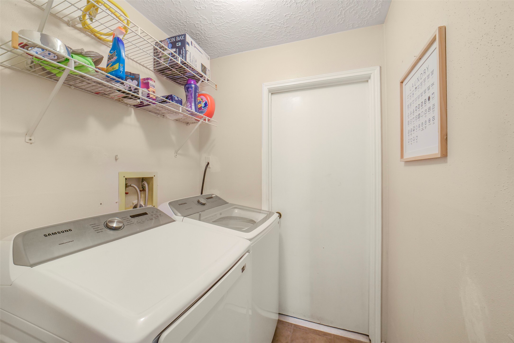 10546 Waving Fields Drive Property Photo 32
