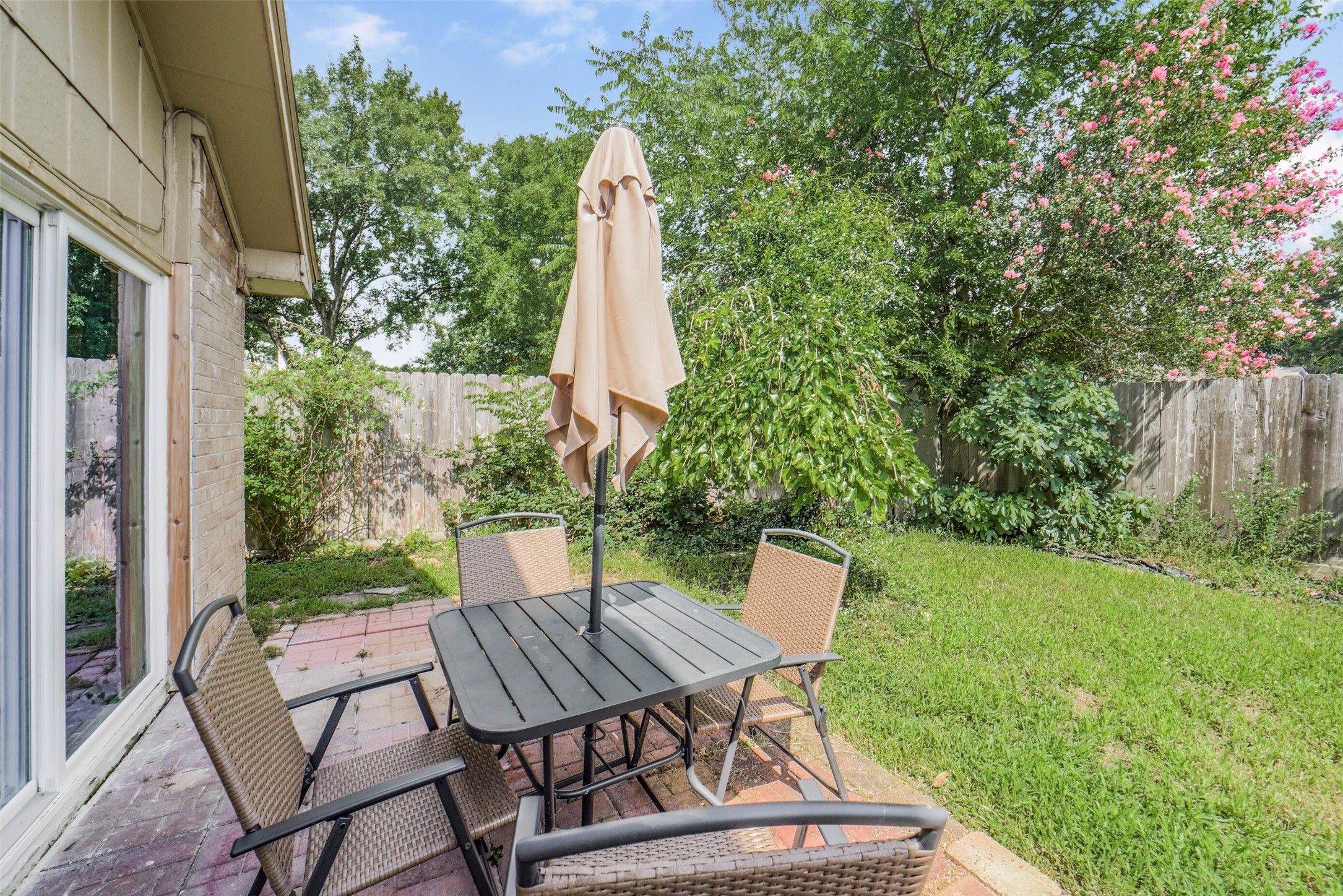 10546 Waving Fields Drive Property Photo 34