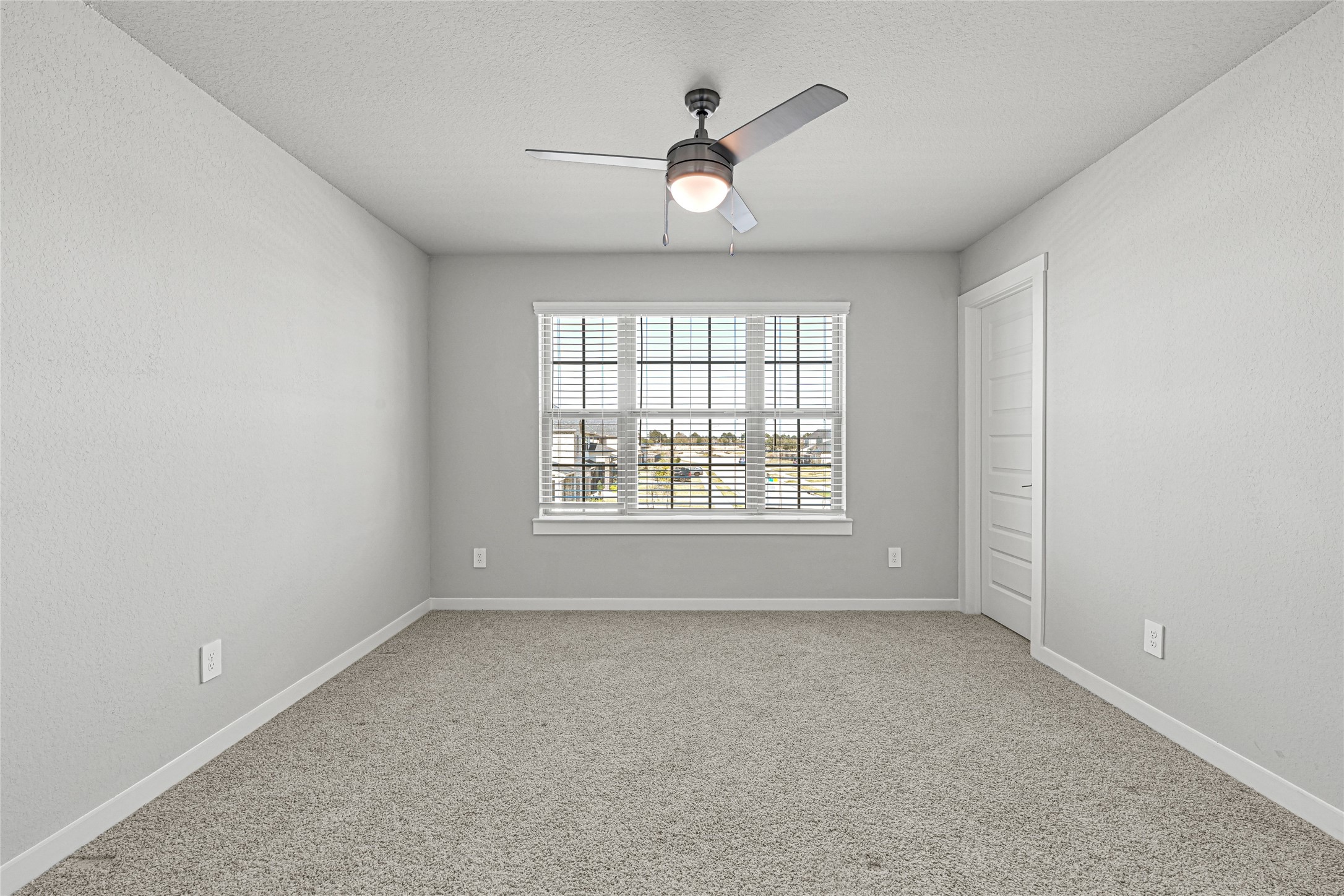 28339 Halle Ray Drive Property Photo 34