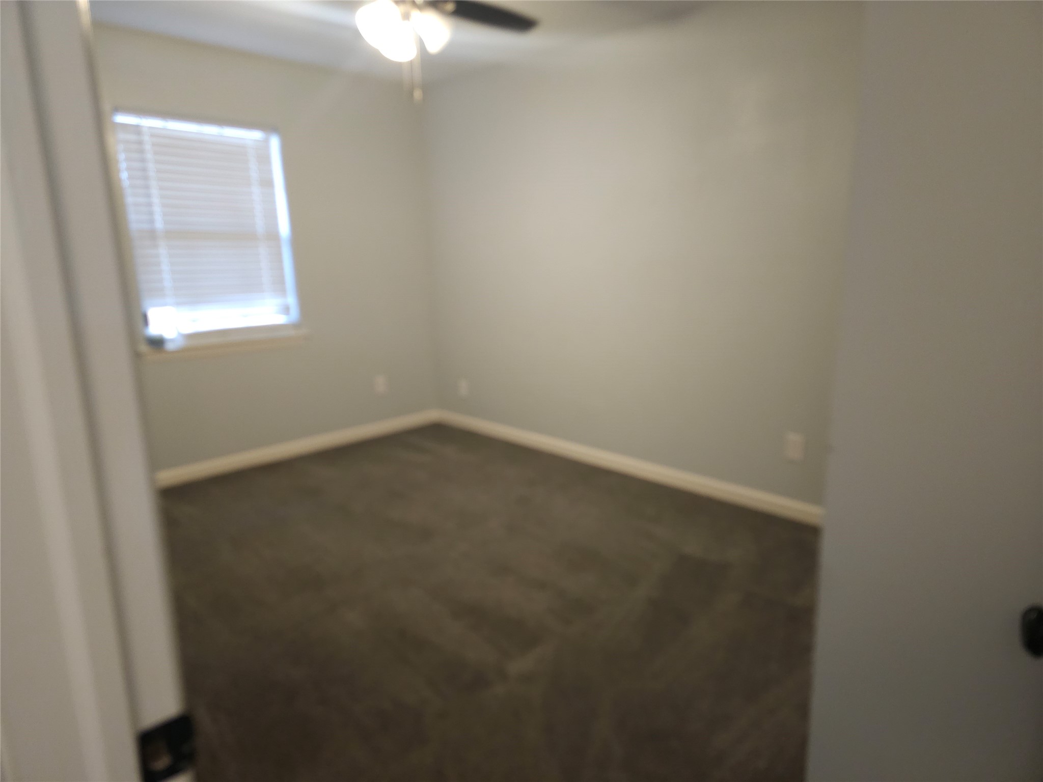 1503 Ryon Street B Property Photo 9