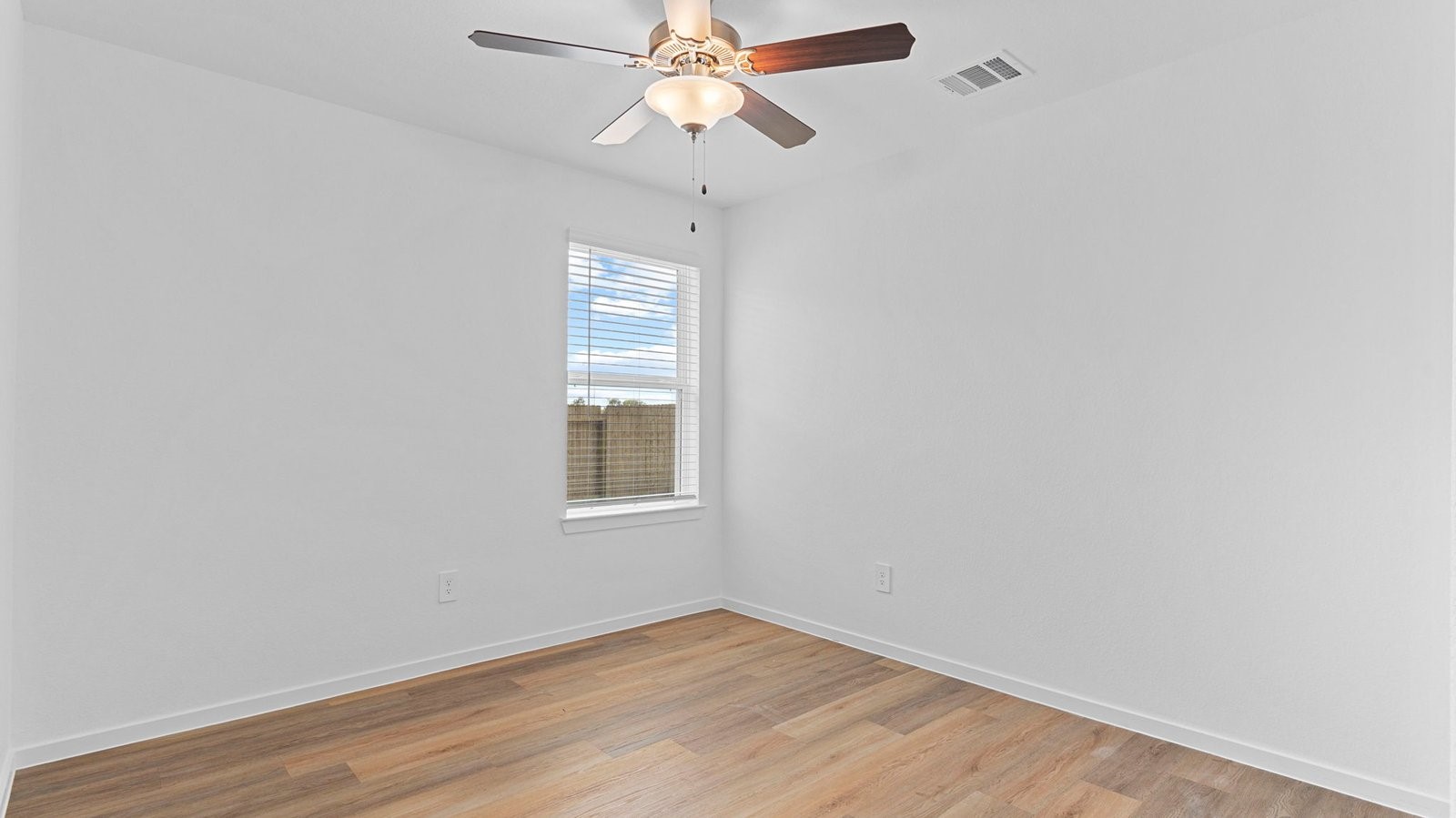 1011 Paddlefish Lane Property Photo 12