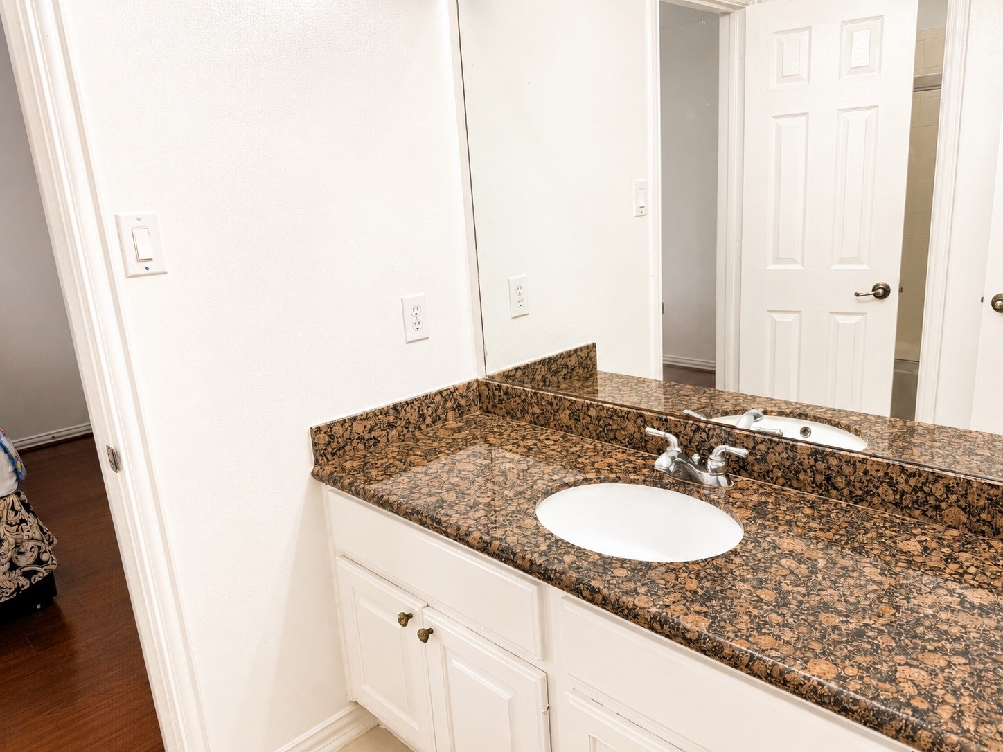 5507 Cranston Court Property Photo 27