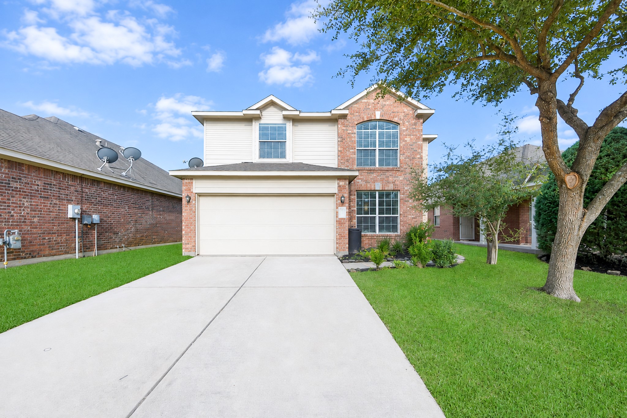 6106 Grassy Haven Lane Property Photo 4