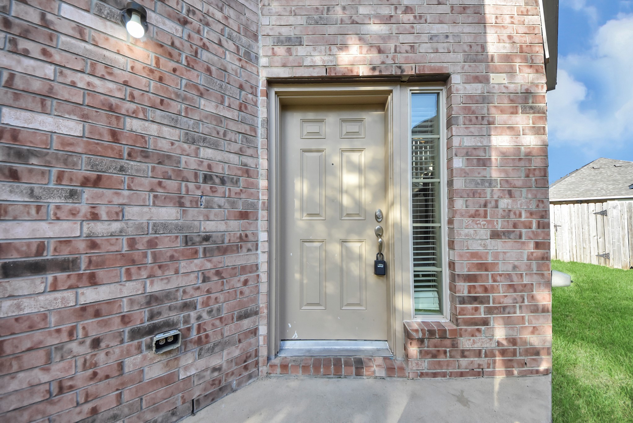 6106 Grassy Haven Lane Property Photo 8