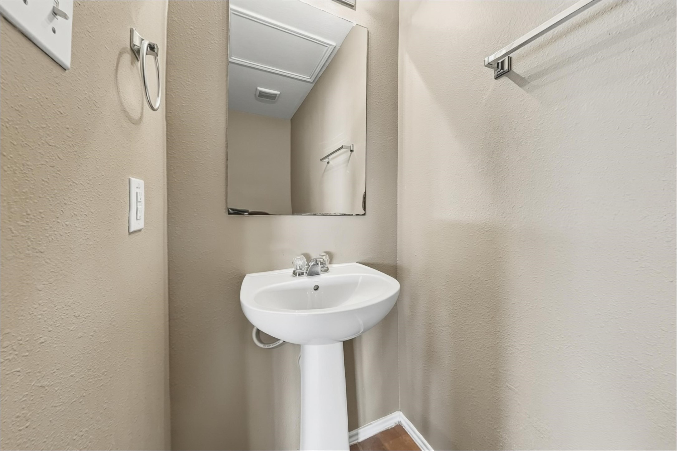 21406 Sunrise Brook Lane Property Photo 13