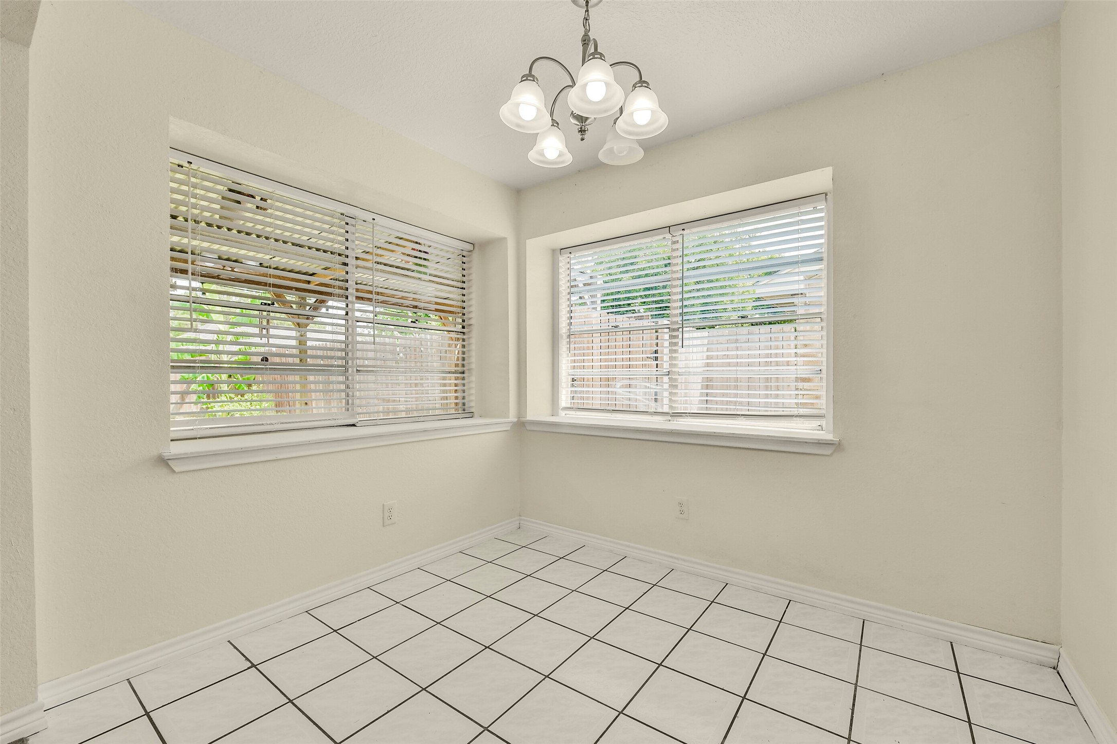 7214 Plover Circle Property Photo 8