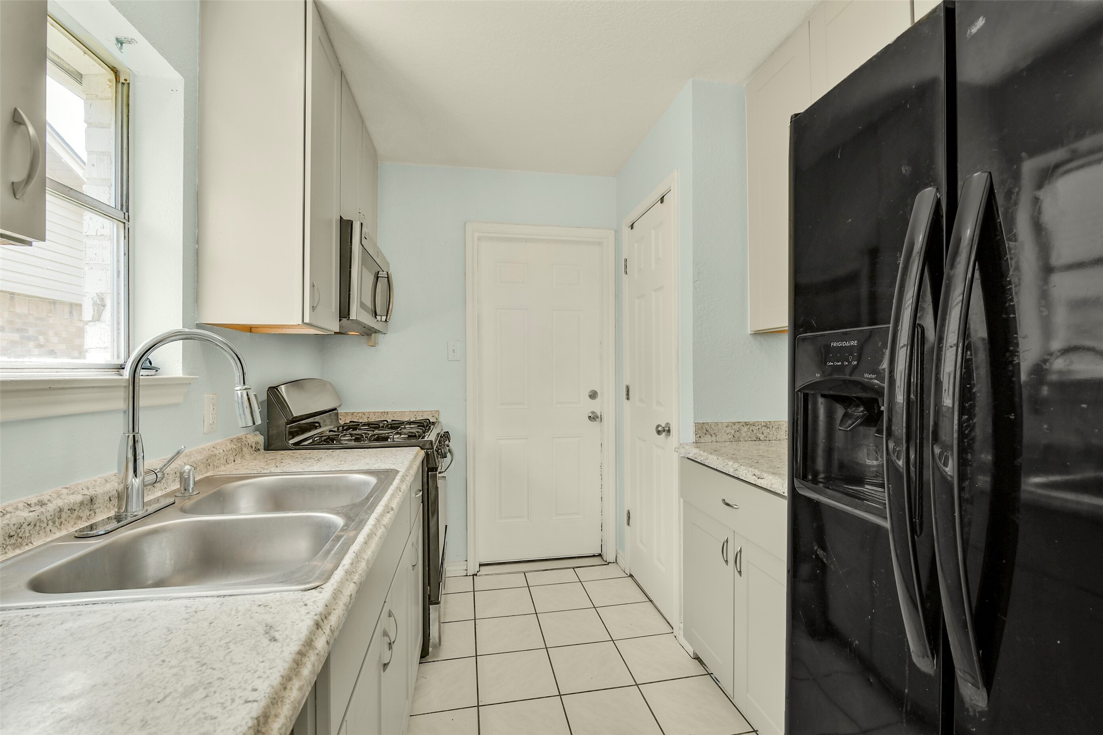 7214 Plover Circle Property Photo 12