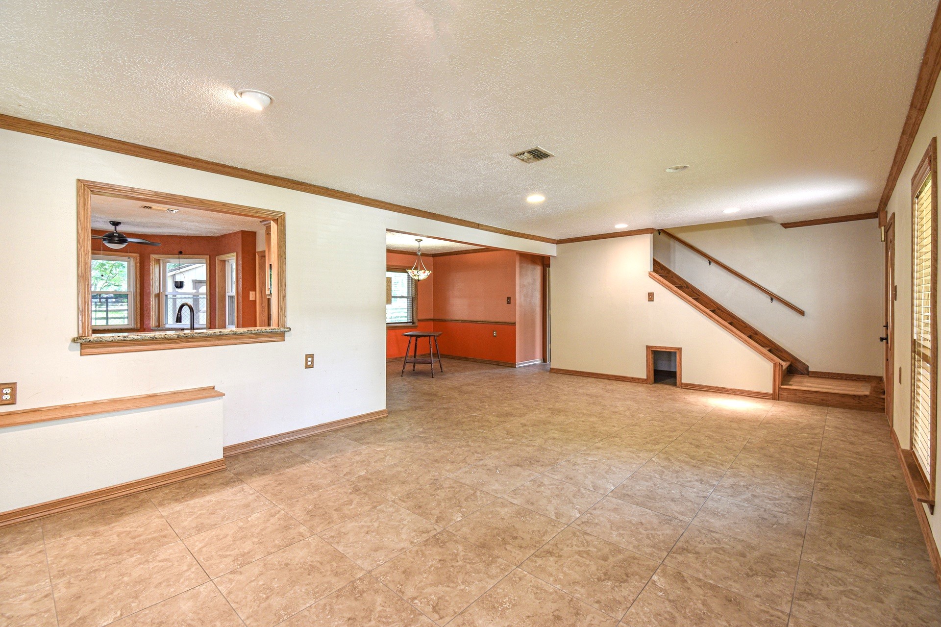 36920 Cougar Drive Property Photo 13