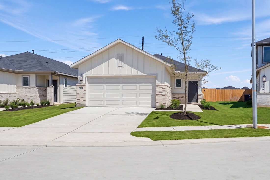 17410 Lush Laurel Lane Property Photo 1