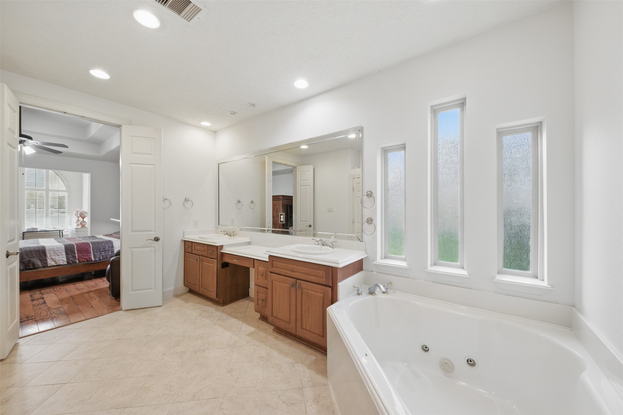 3602 Lindhaven Drive Property Photo 28