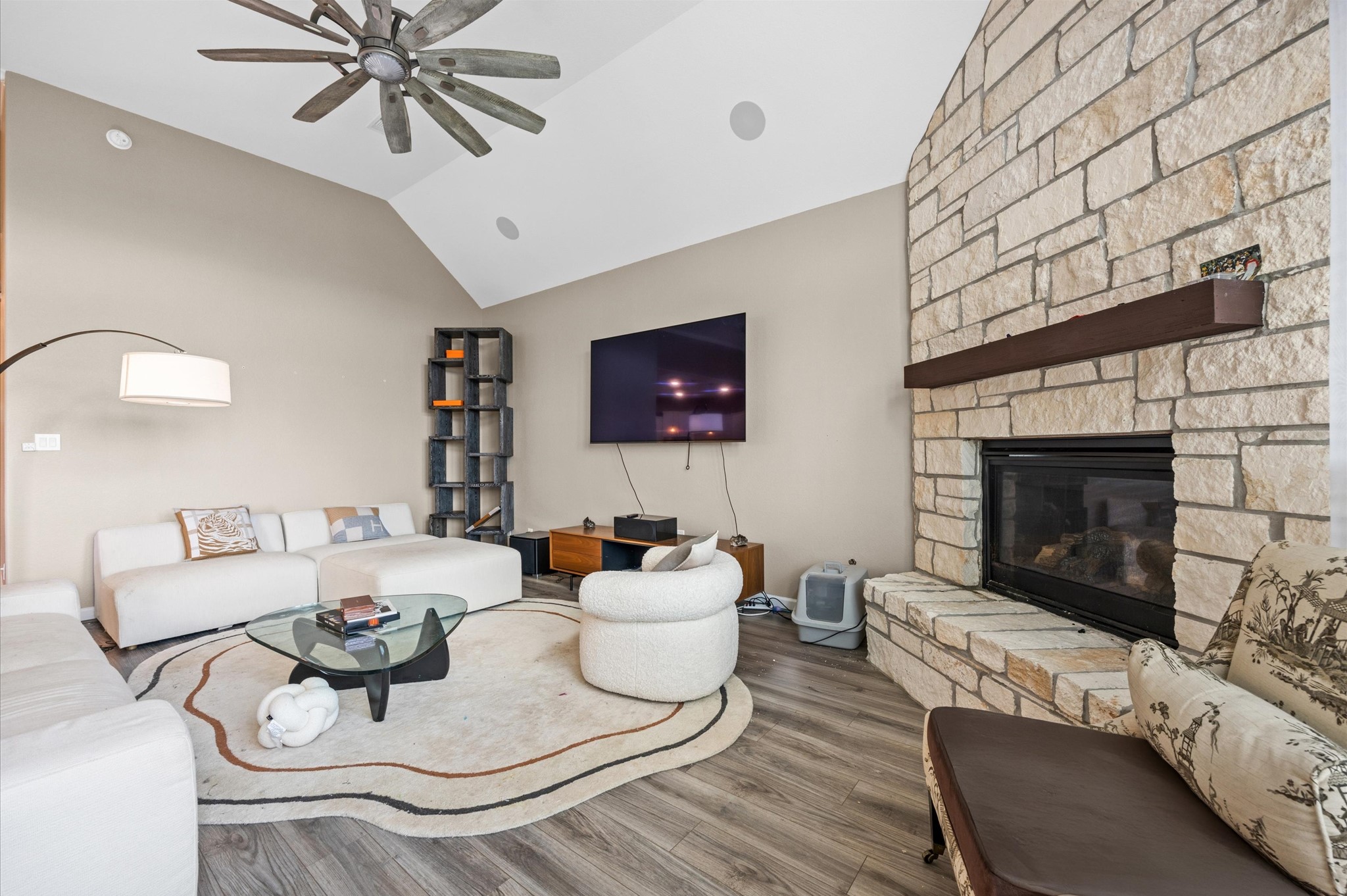 24418 Moonlit Shore Drive Property Photo 15