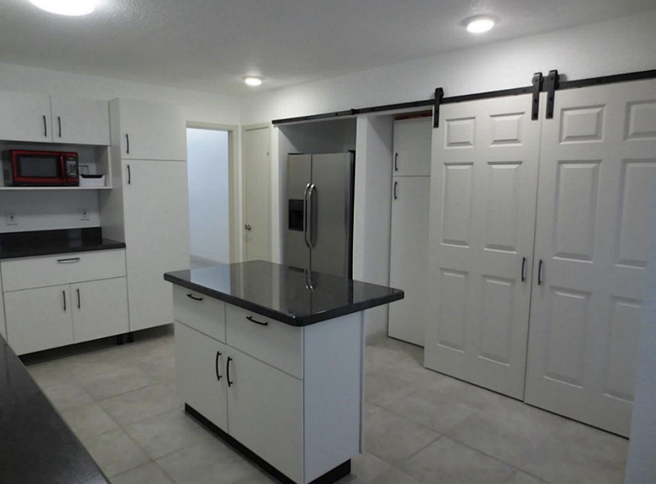 3311 Continental Drive Property Photo 6