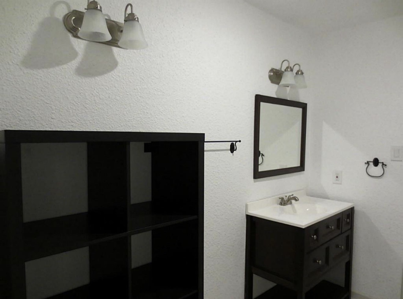 3311 Continental Drive Property Photo 12